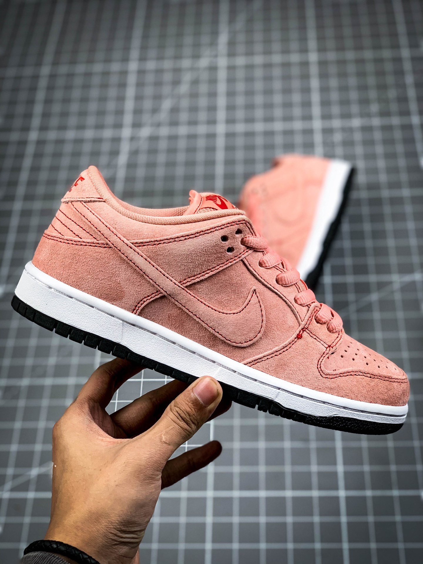 280 NIKE SB Dunk Low “Pink”粉红  CV1655-600