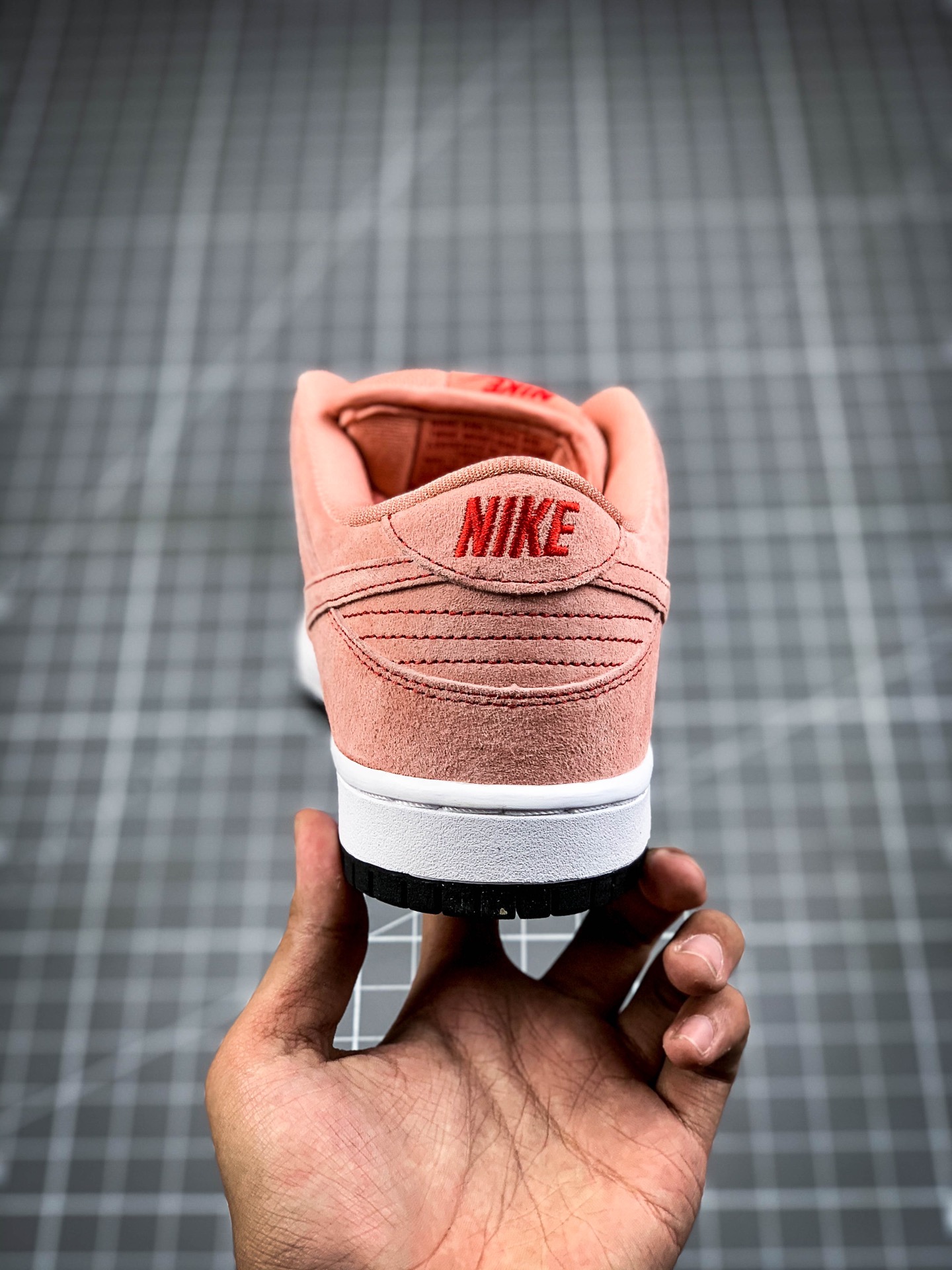 280 NIKE SB Dunk Low “Pink”粉红  CV1655-600