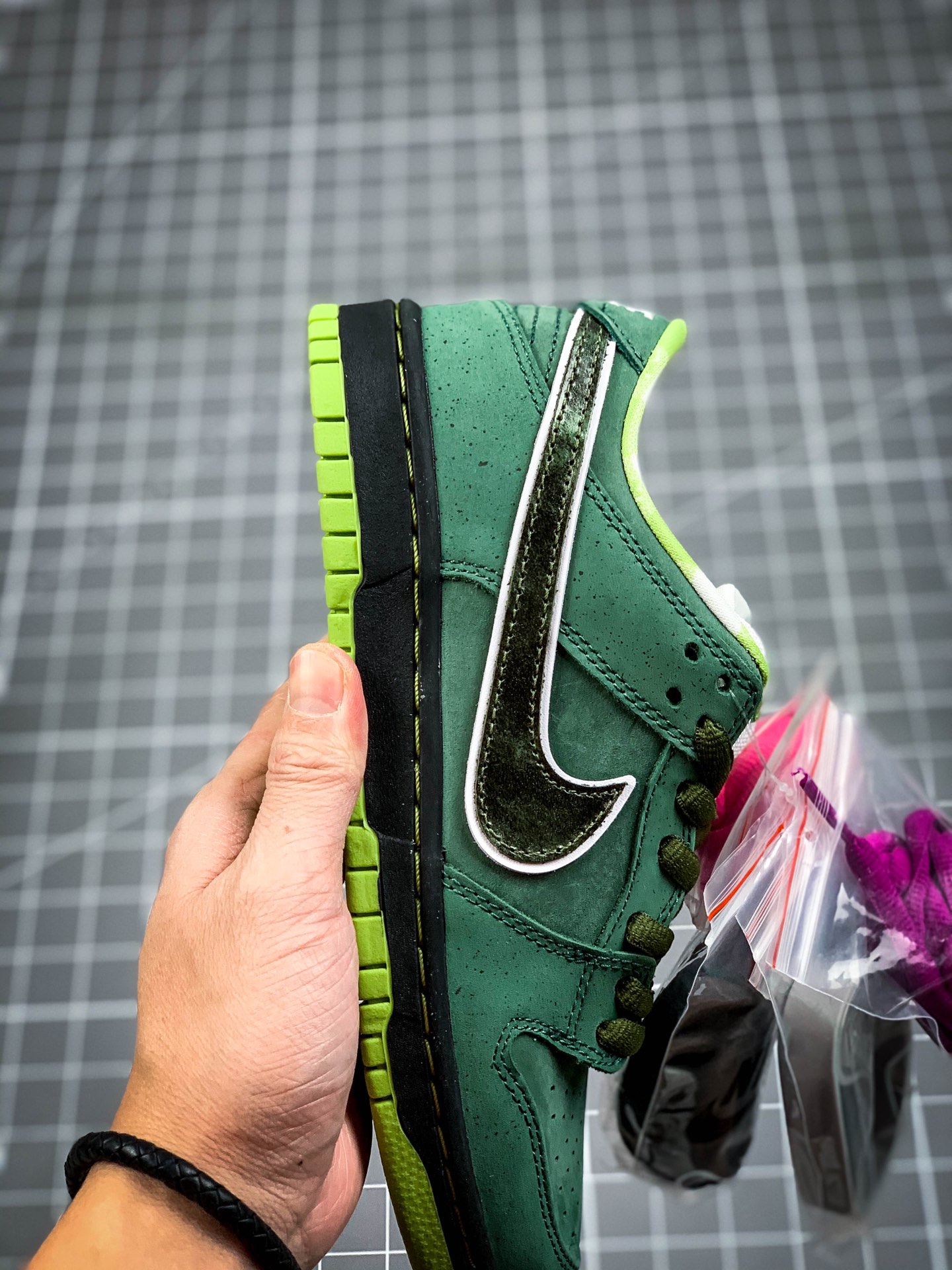 360 纯原 Concepts x NK SB Dunk Low “Green Lobster” 绿龙虾  BV1310
