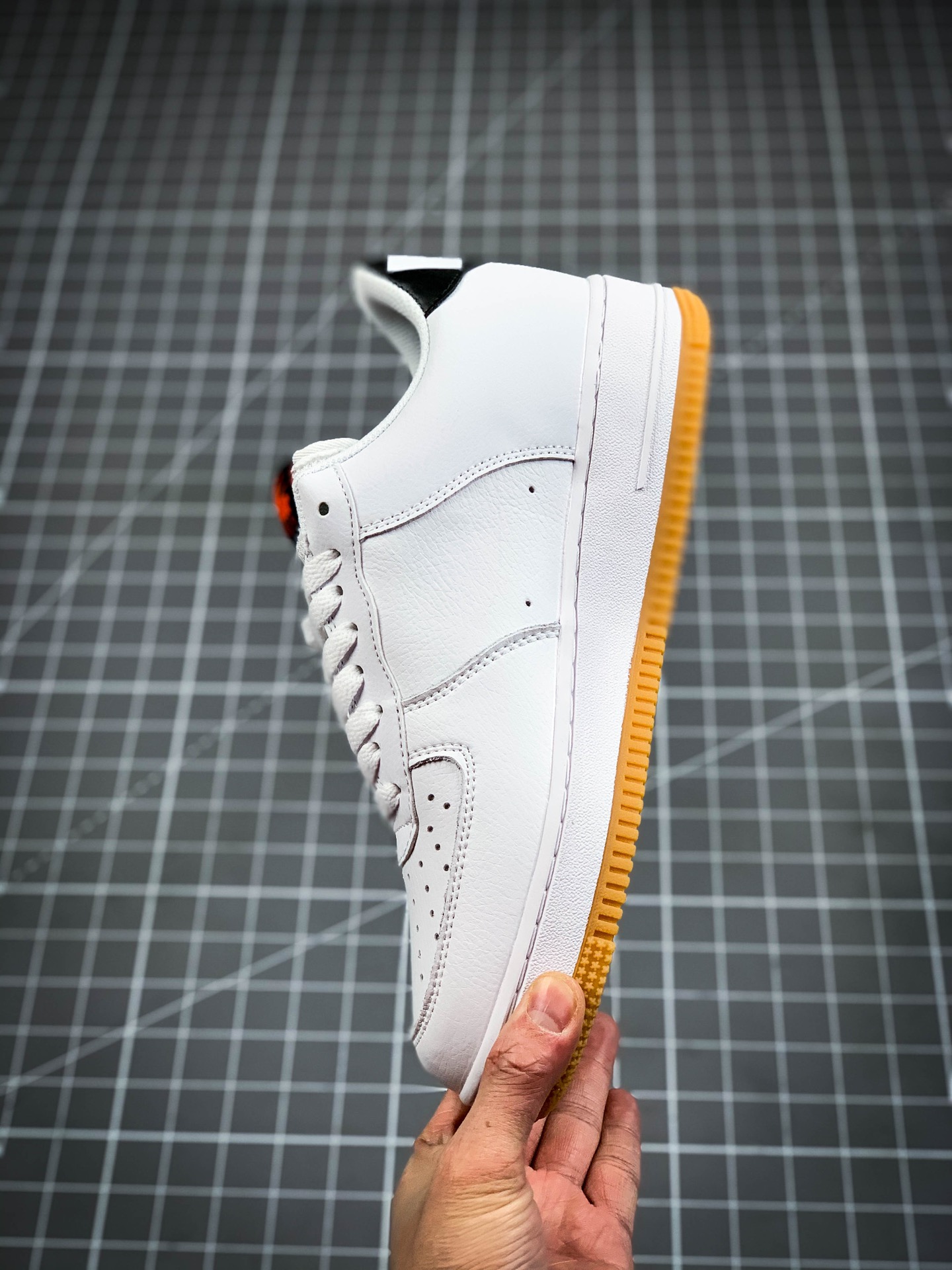 200  耐克/NIKE AIR FORCE 1  LOW RELEASING WITH ACG VIBES “NBA联名”款空军一号 CT2298-101