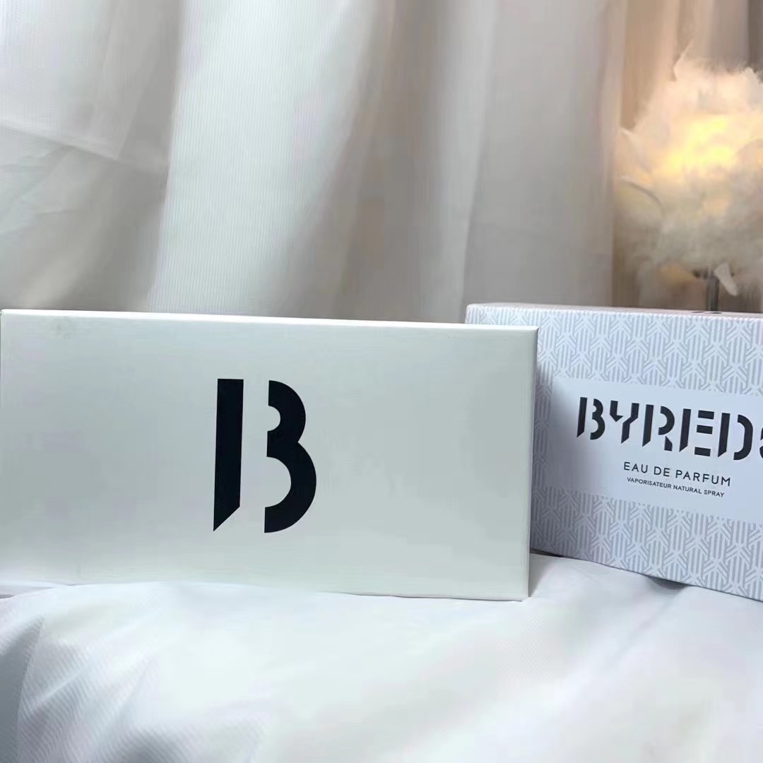 Byredo Perfume Sample Set: Unnamed Rose, White Romance, Super Cedar - 3 x 30ml 3 i1606963054 4465 2