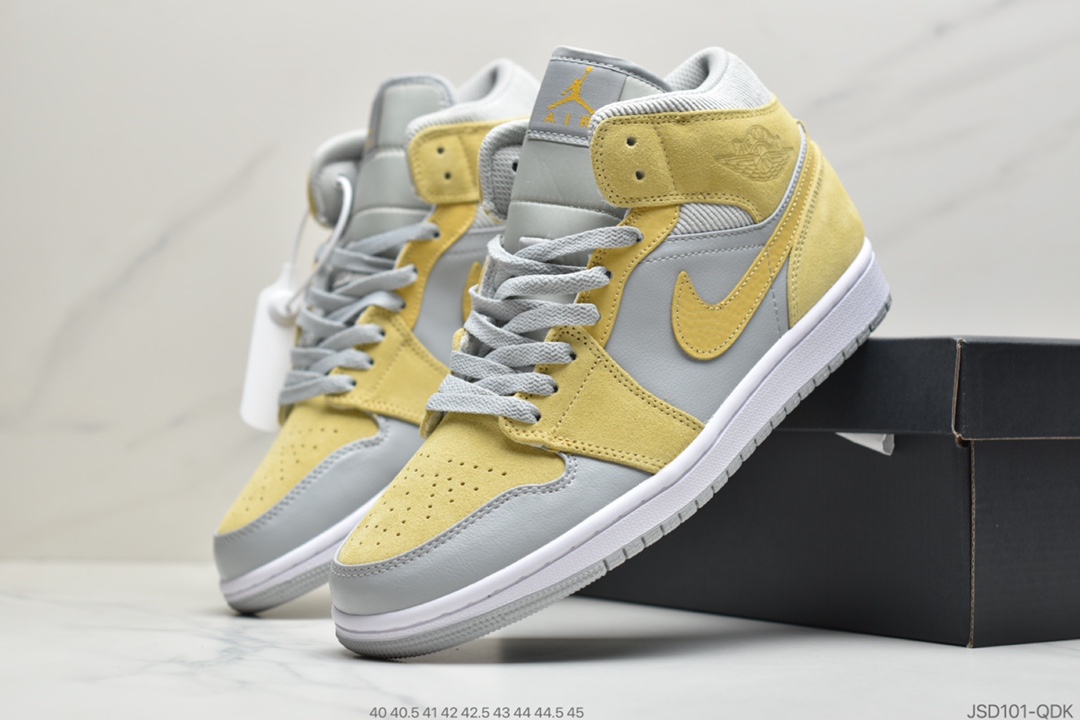 200 公司级乔丹中帮Air Jordan 1 Mid 蓝幻勾彩色刺绣鞋852542-146