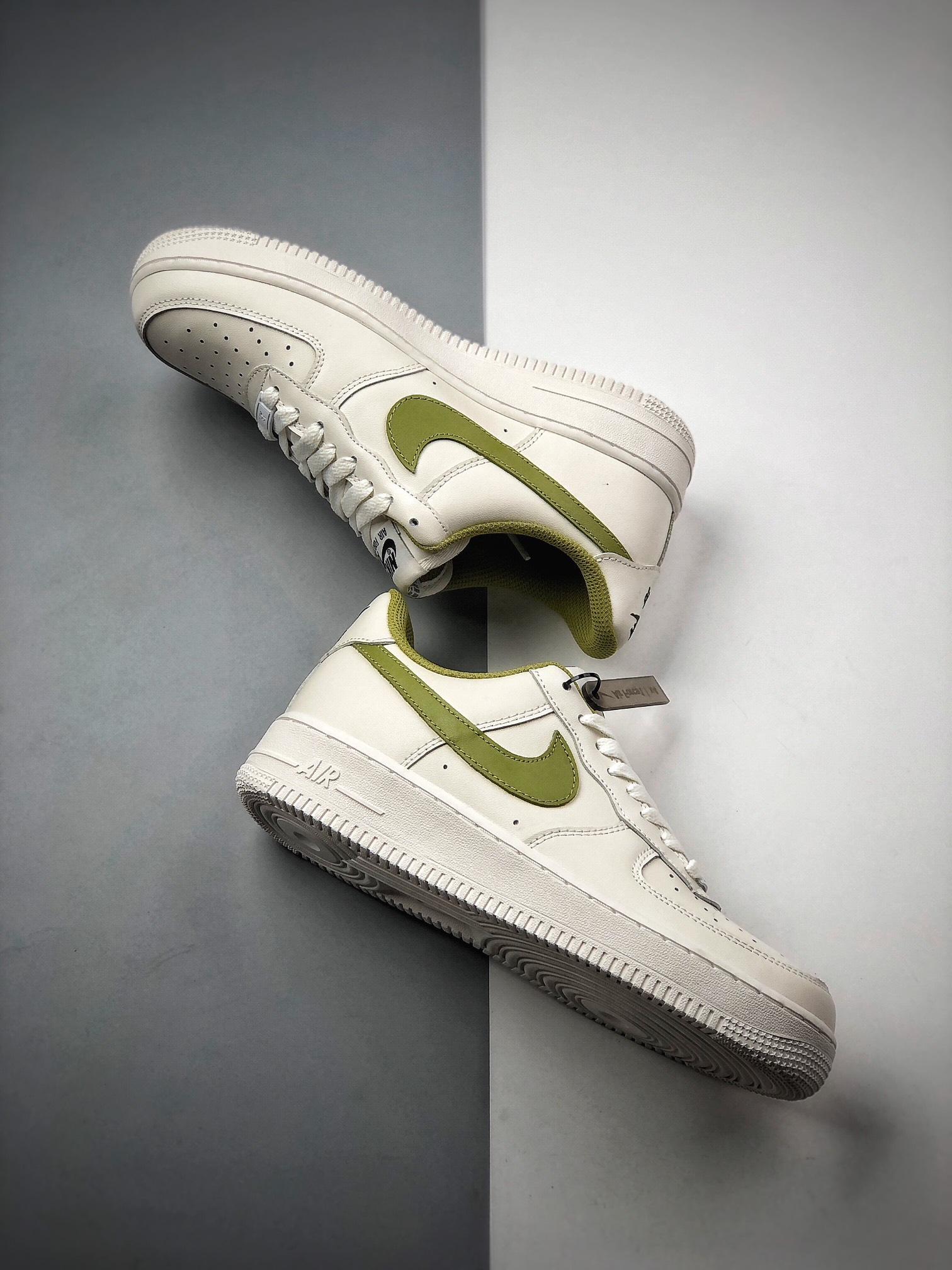 200 NIKE FORCE空军一号运动休闲板鞋 DD1279-107
