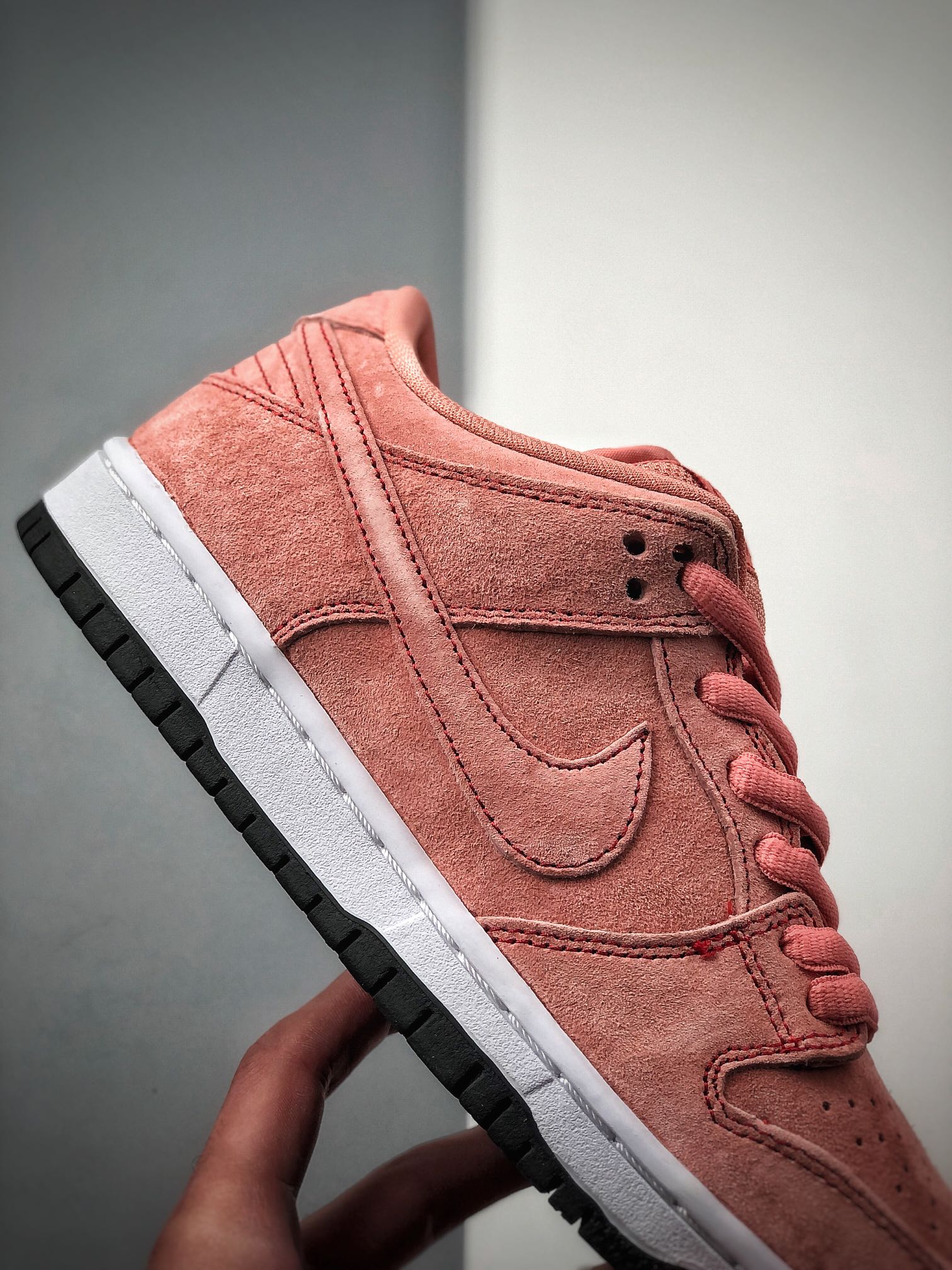 280  NIKE SB DUNK LOW PRO PRM CV1665-600