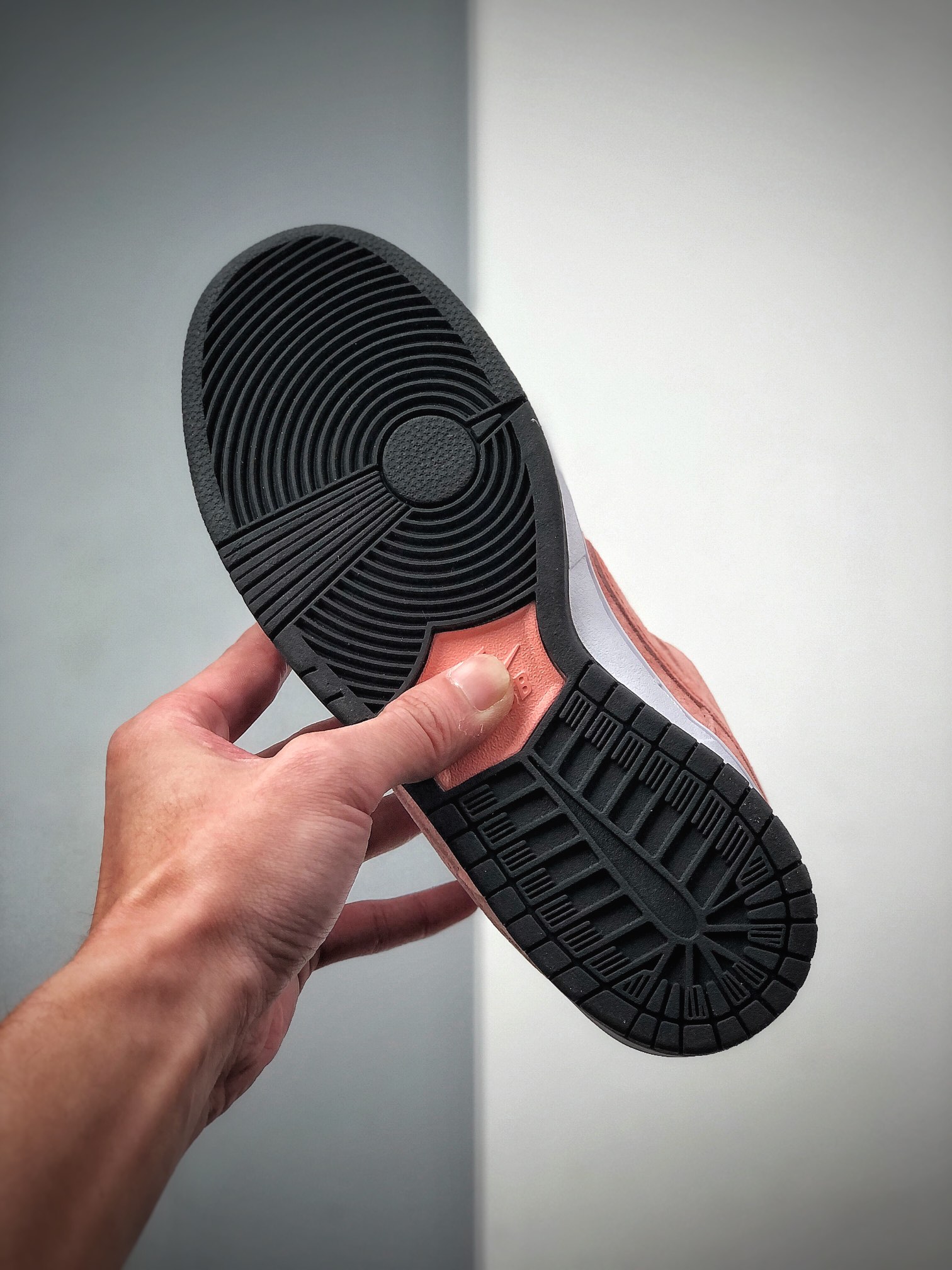 280  NIKE SB DUNK LOW PRO PRM CV1665-600