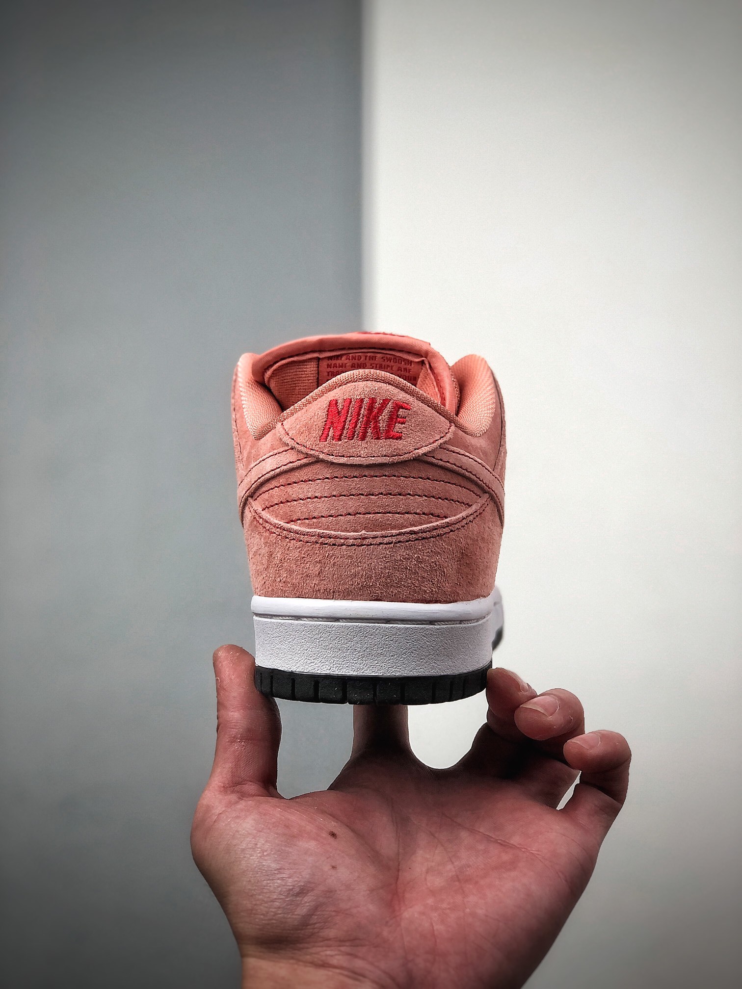 280  NIKE SB DUNK LOW PRO PRM CV1665-600