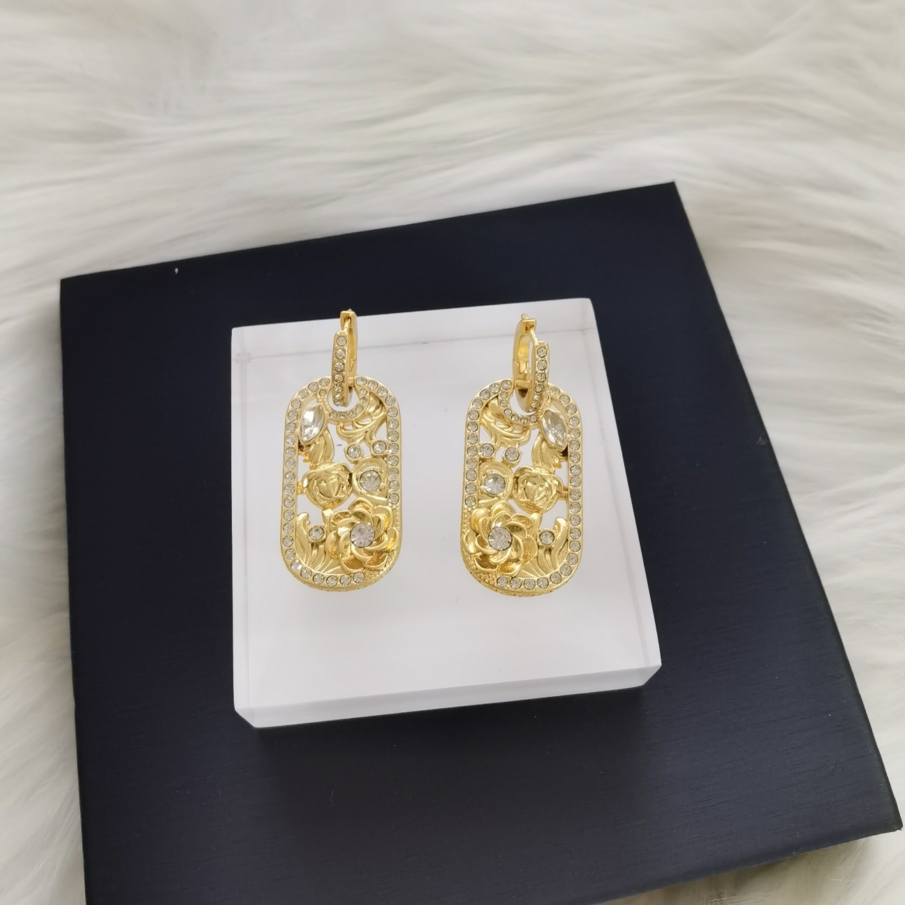 Versace Jewelry Earring 2023 Replica Wholesale Cheap Sales Online