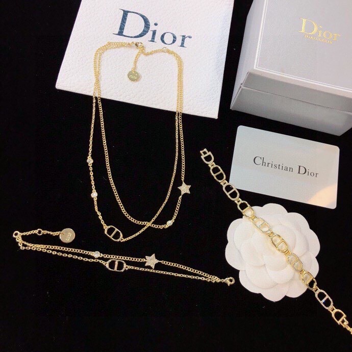 Dior Haute Joaillerie Fine Jewelry Earrings Necklace Ring Ref 8