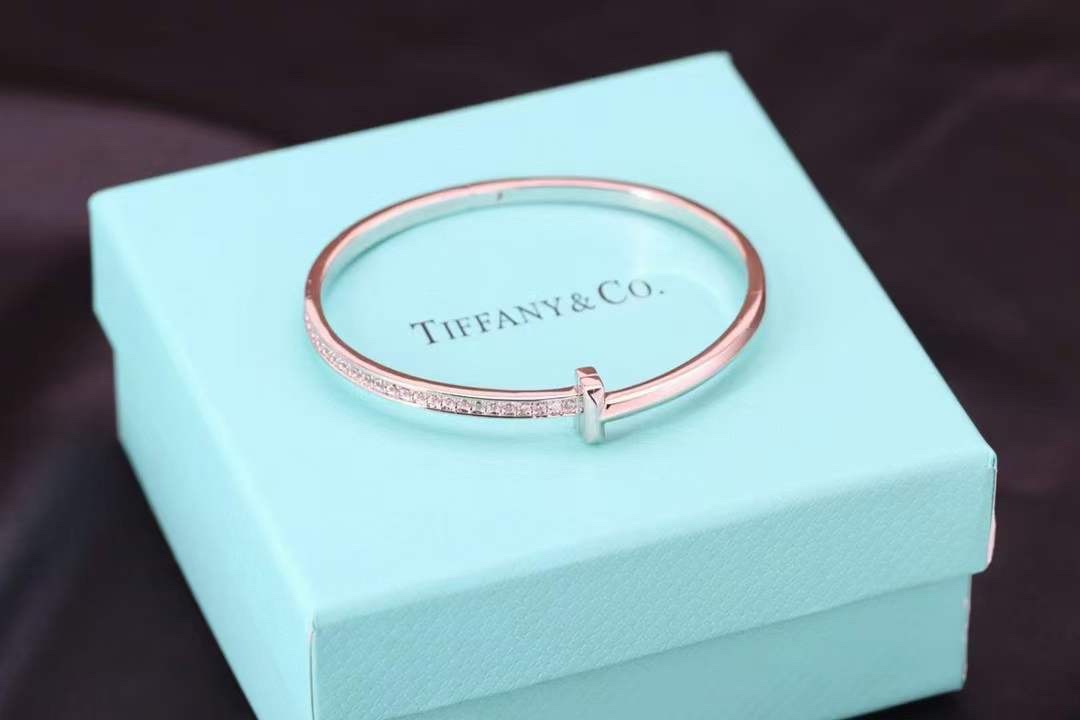 Tiffany & Co. Tiffany&Co. T1系列 无可替代窄式手镯