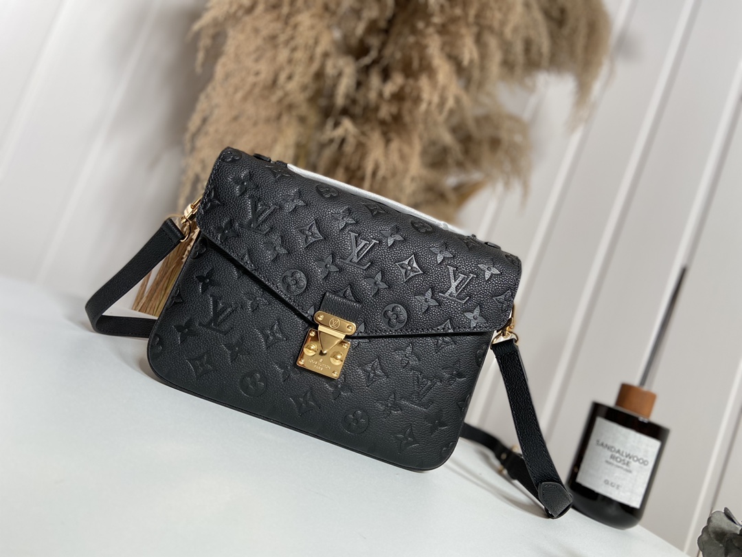 Louis Vuitton LV Pochette MeTis Bags Handbags Empreinte​ M40780