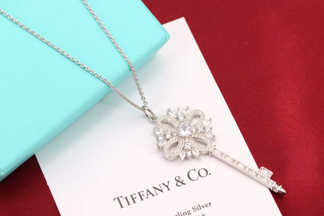 Tiffany & Co. Tiffany&Co. key 大号圣诞钥匙项链