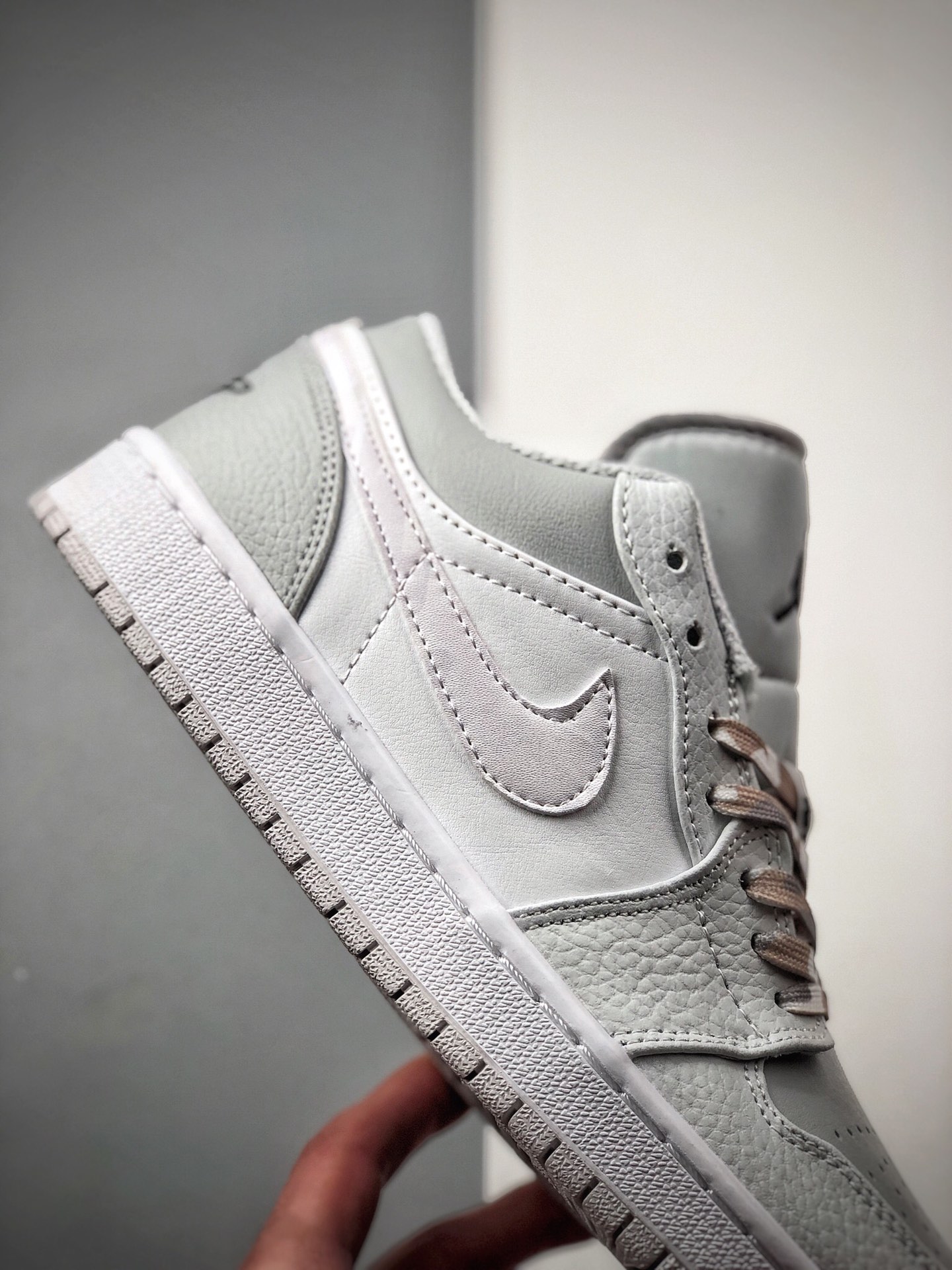 200  AJ1 乔1 乔丹1代低帮 Air Jordan 1 Low “Camo”迷彩勾乔1低帮灰色DC9036-100