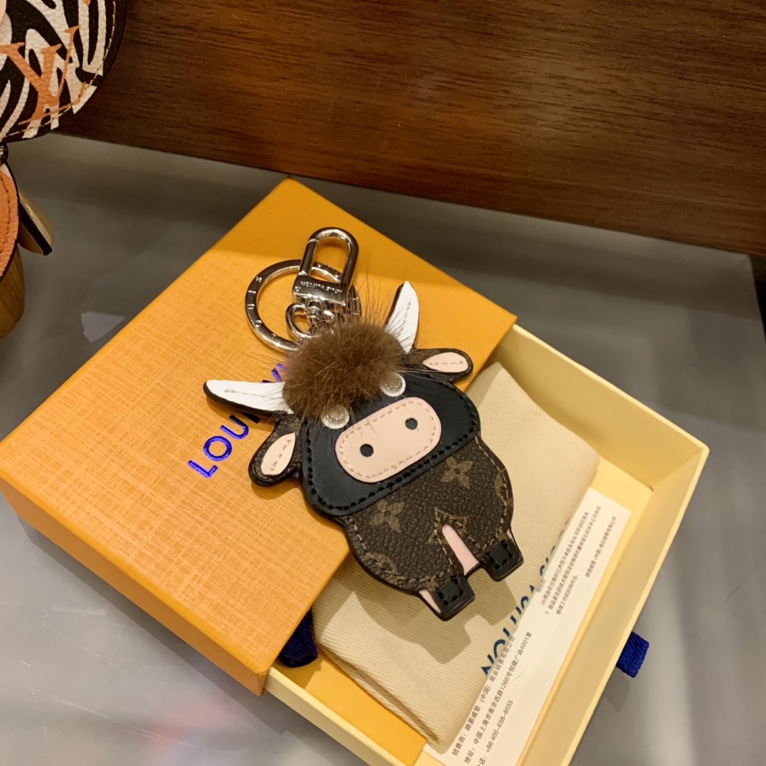 Keychan Hardware Close-up