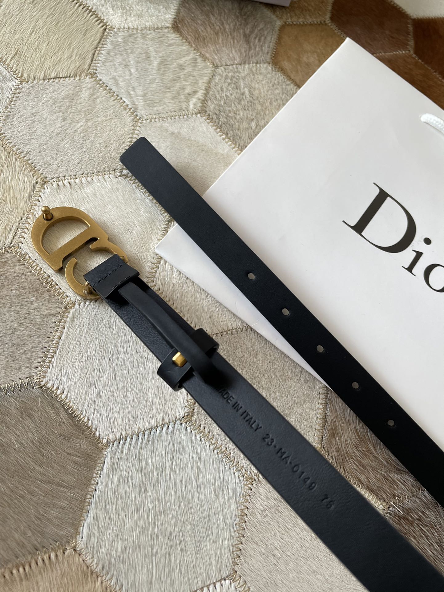 Dior.迪奥全套包装女款2.0cm