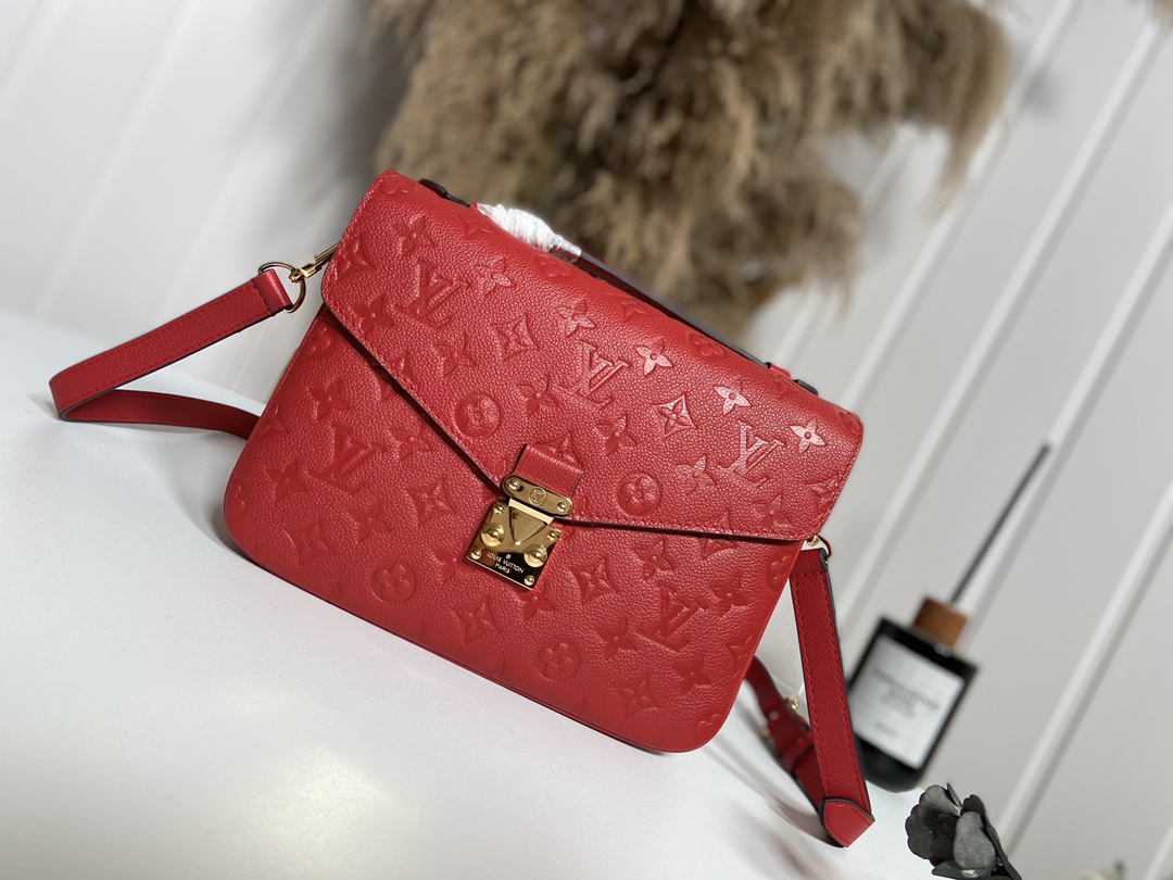 Louis Vuitton LV Pochette MeTis Bags Handbags Red Empreinte​ M40780