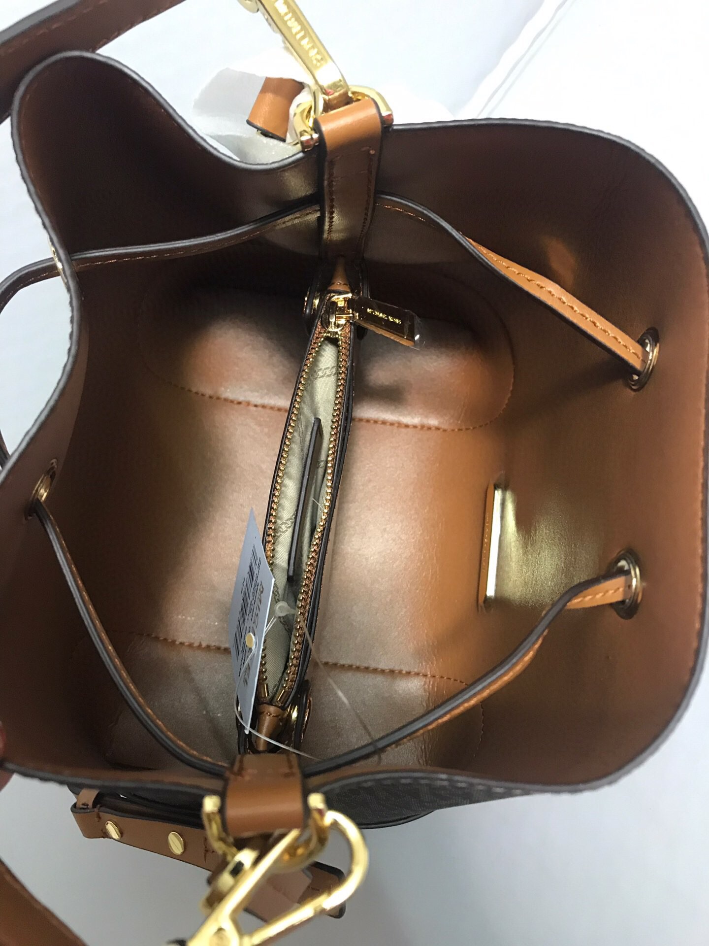 Michael Kors M家水桶包
