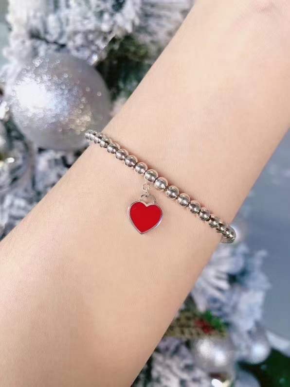 Tiffany & Co. 超超 红心手链色