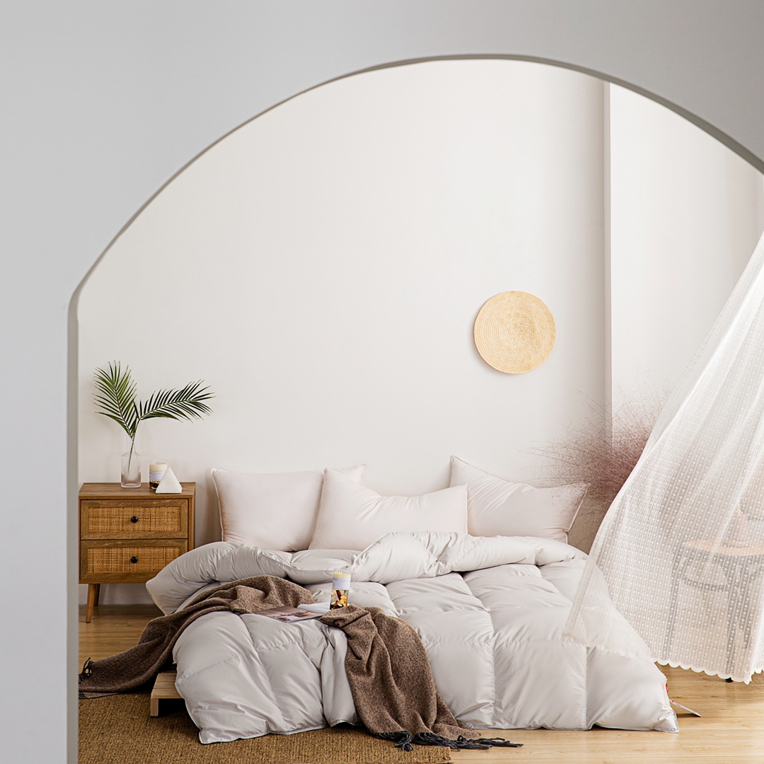 Kauffmann Goose Down Comforter - Luxury 800 Fill Power, Soft, Lightweight, Warmth