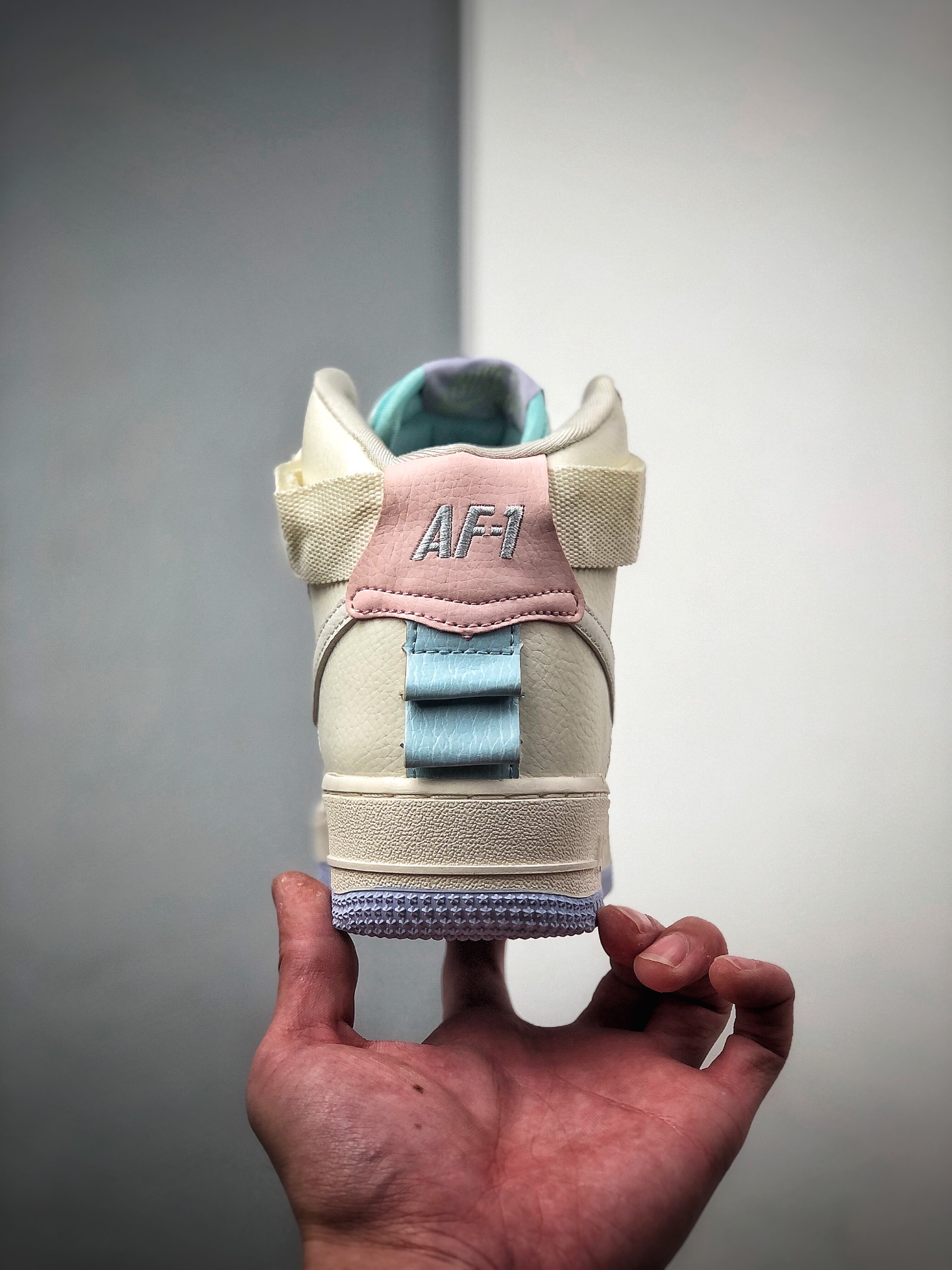 200 NIKE FORCE空军一号运动休闲板鞋 CQ4810-111