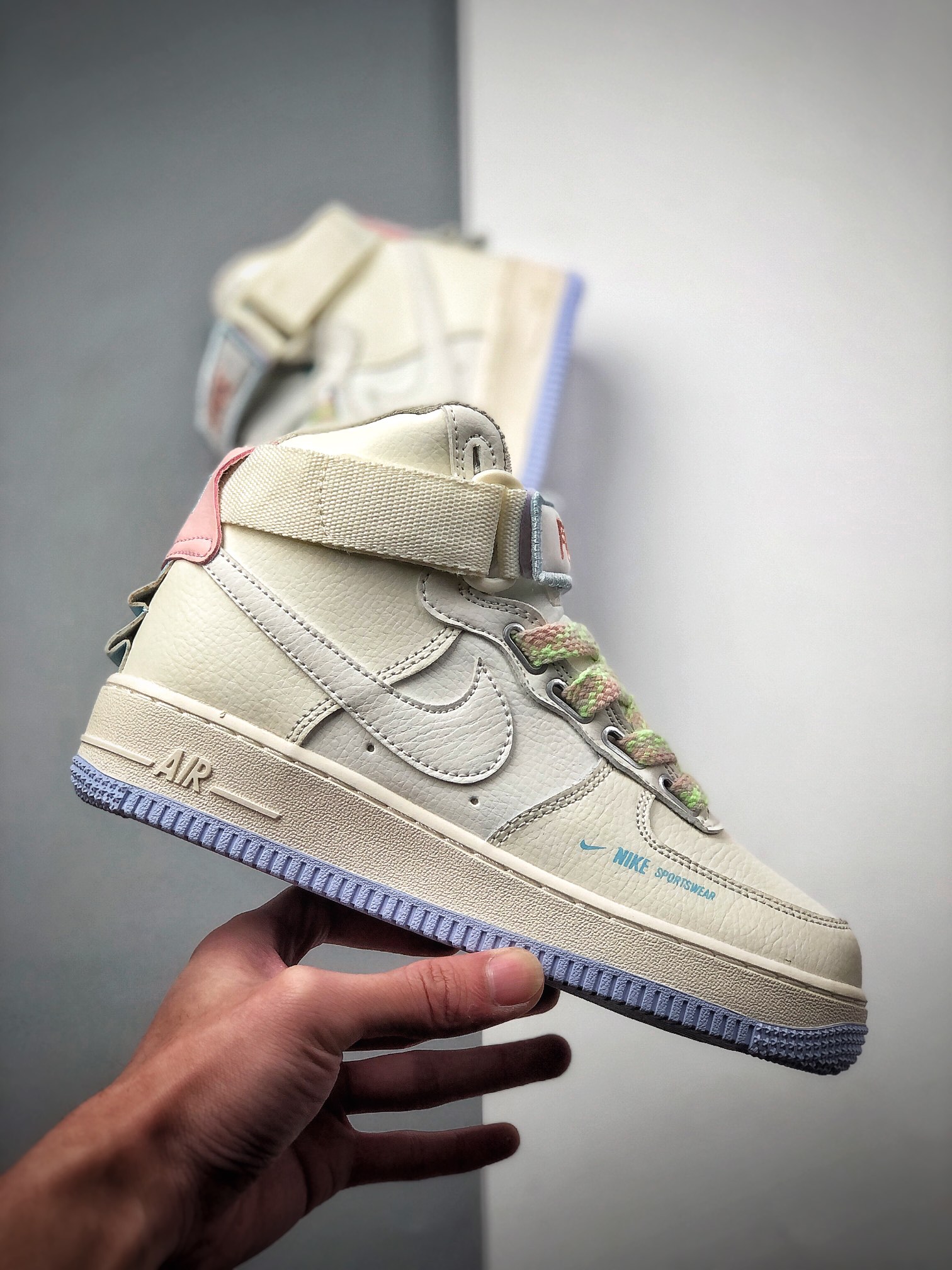 200 NIKE FORCE空军一号运动休闲板鞋 CQ4810-111