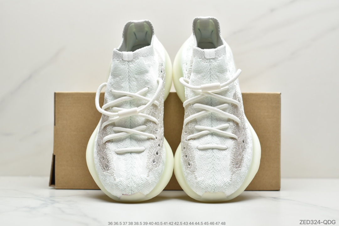 260 侃爷联乘adidas Originals YEEZY BOOST 380 V1”Calcite Glow”百搭轻便爆米花中底休闲运动袜子慢跑鞋“夜光白椰子”GZ8668