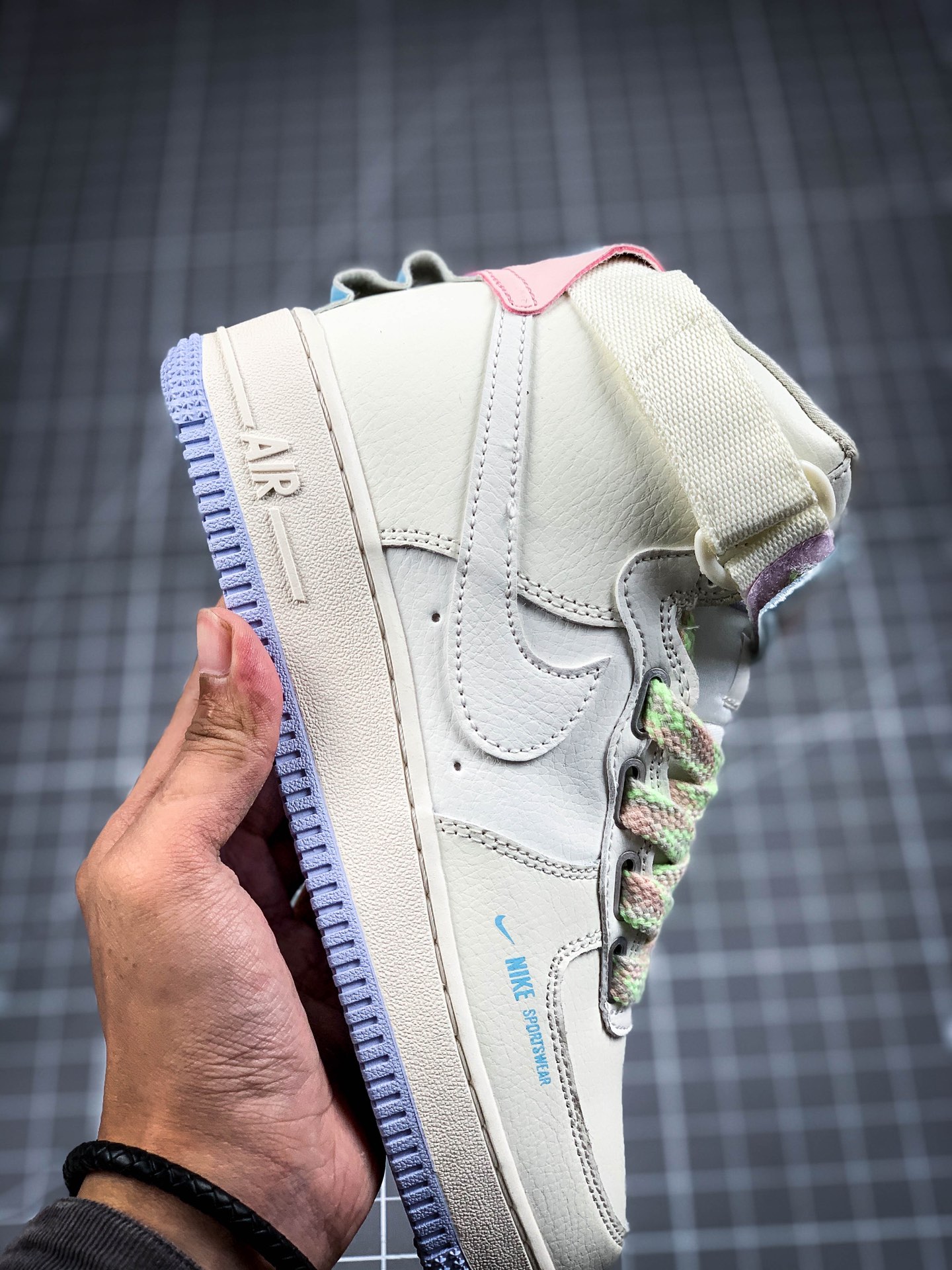 200 NIKE FORCE空军一号运动休闲板鞋 CQ4810-111