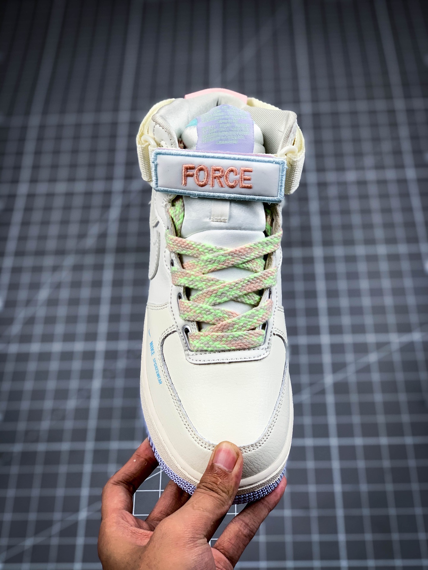 200 NIKE FORCE空军一号运动休闲板鞋 CQ4810-111