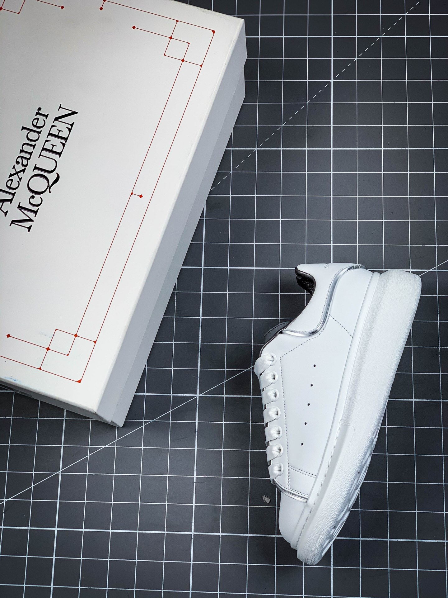 480 顶级独家代购版芯片可扫 Alexander McQueen/亚历山大麦昆 松糕鞋厚增底高小白鞋/全白 42 43 44
