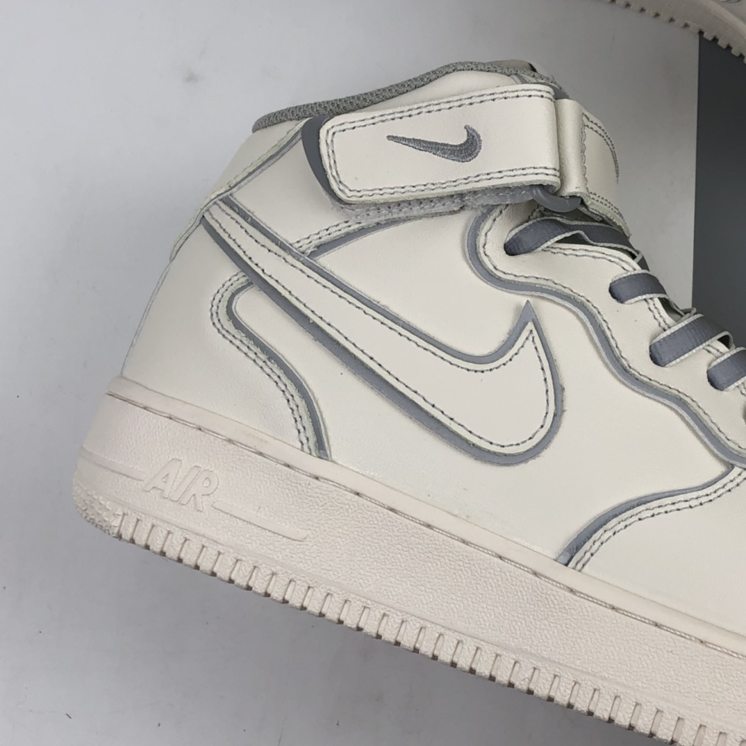 260 Nk Air Force 1 '07 Mid 米白灰“夜魔侠”空军一号中帮运动休闲板鞋 AQ1218-118