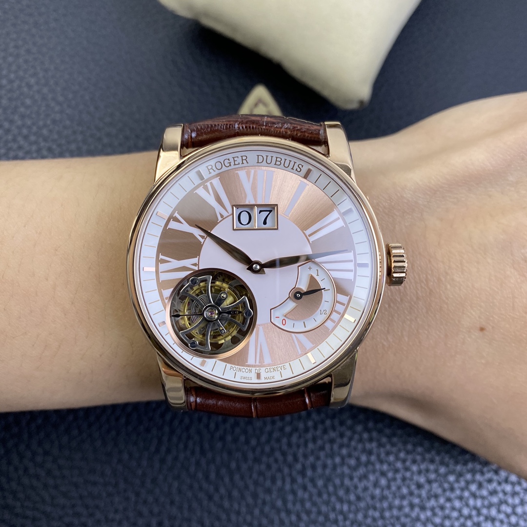 [Roger Dubuis Watches]The outer layer is white paint decorative outer edge Pin