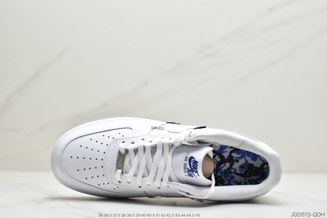 180 耐克Nike Wmns Air Force 1' 07 LX”Chrome Swooshes White” 皮革白宝蓝小银四钩 空军一号CT1990-100
