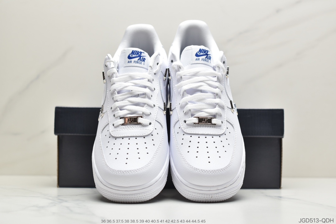180 耐克Nike Wmns Air Force 1' 07 LX”Chrome Swooshes White” 皮革白宝蓝小银四钩 空军一号CT1990-100