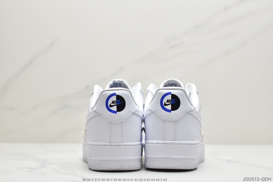 180 耐克Nike Wmns Air Force 1' 07 LX”Chrome Swooshes White” 皮革白宝蓝小银四钩 空军一号CT1990-100
