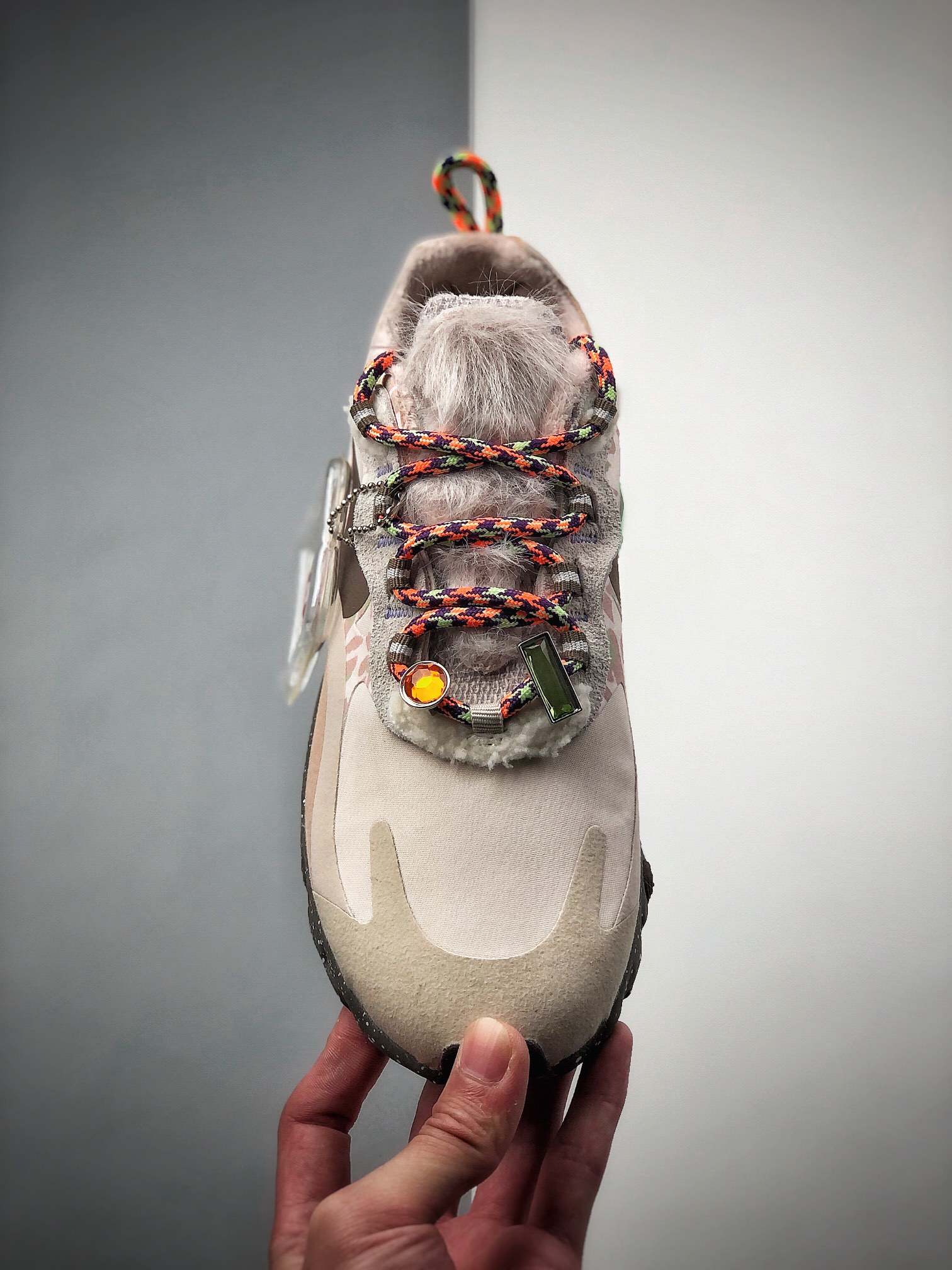 230 耐克Nike Wmns Air Max 270 React ”White/Light Blue”270瑞亚赛车系列后半掌气垫百搭运动慢跑鞋