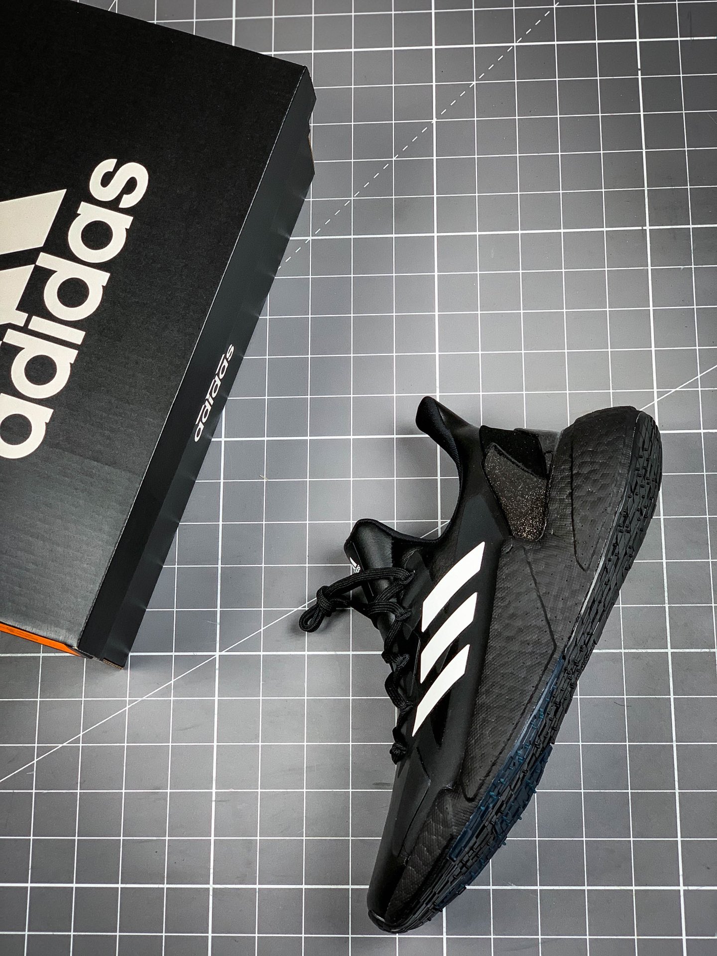 240 Adidas 阿迪达斯 X9000L4 Boost 王嘉尔同款 爆米花中底跑鞋 FW9396