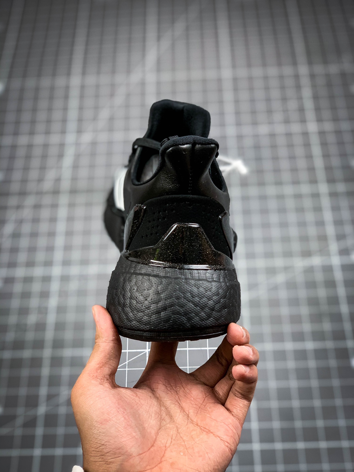 240 Adidas 阿迪达斯 X9000L4 Boost 王嘉尔同款 爆米花中底跑鞋 FW9396