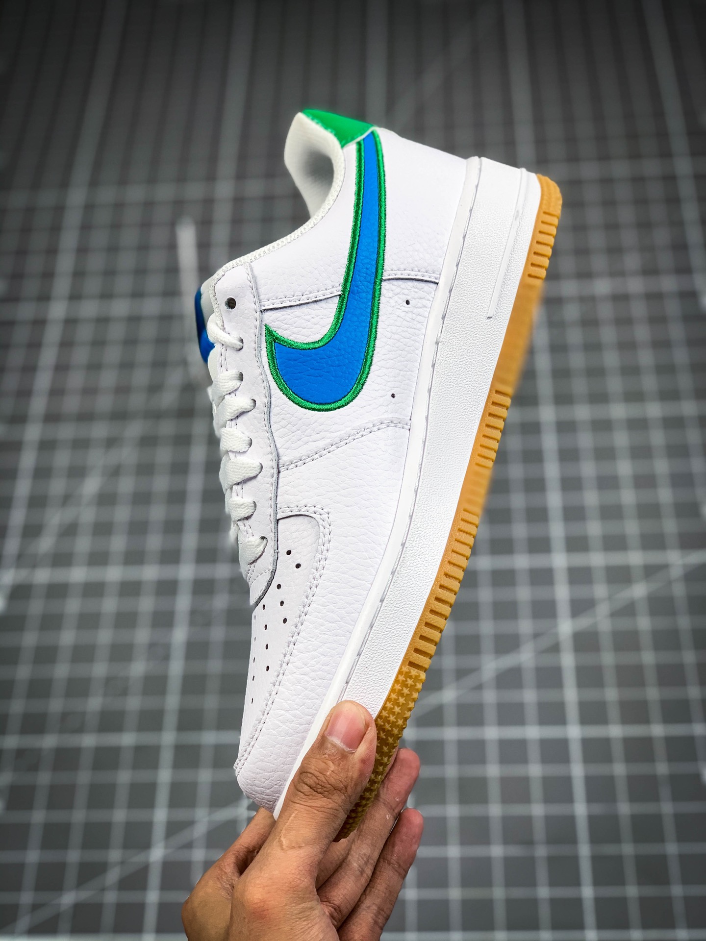 200  Nike Air Force 1 空军一号低帮休闲运动板鞋 DA4660-101