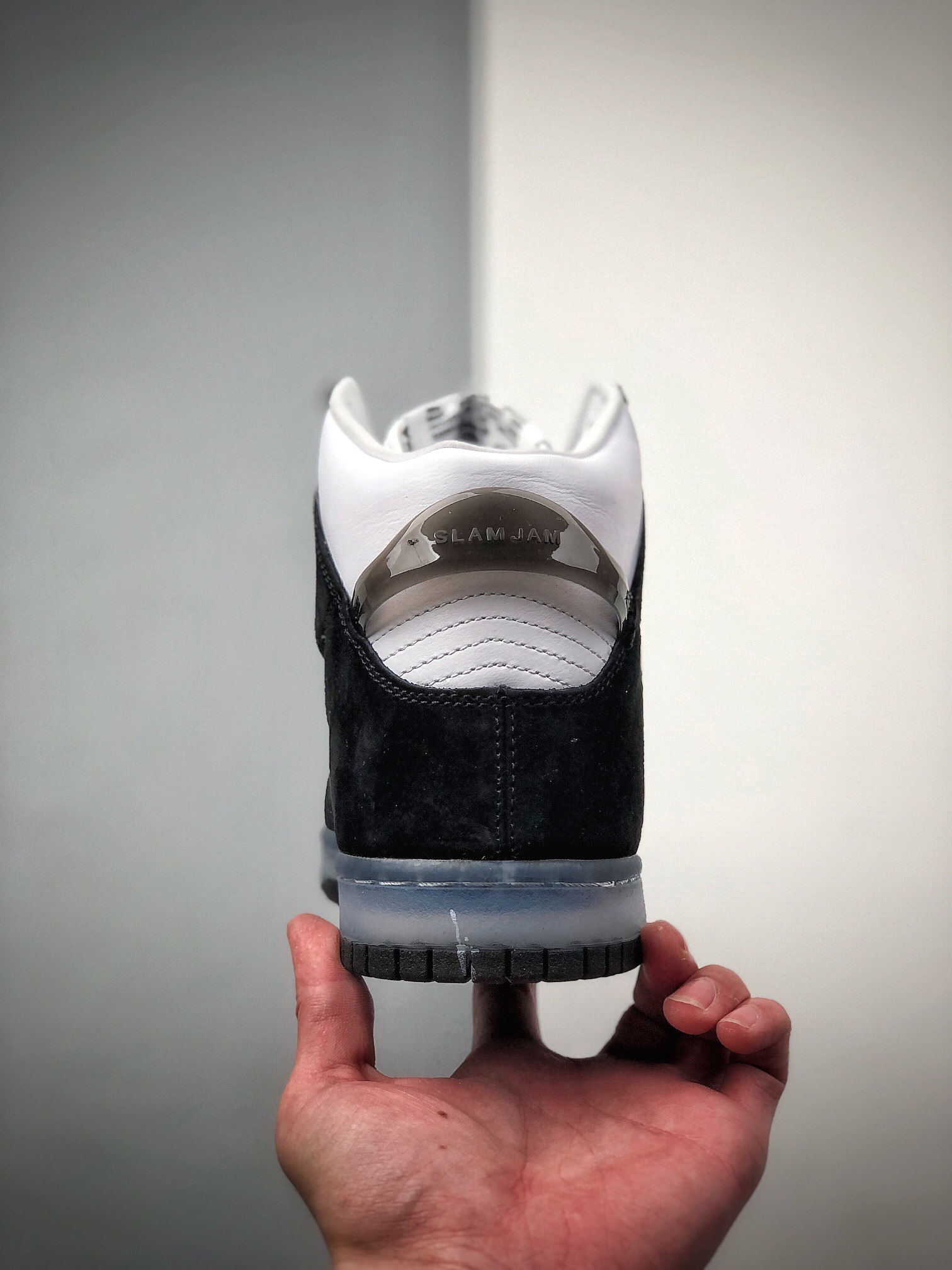 Miniatura 7