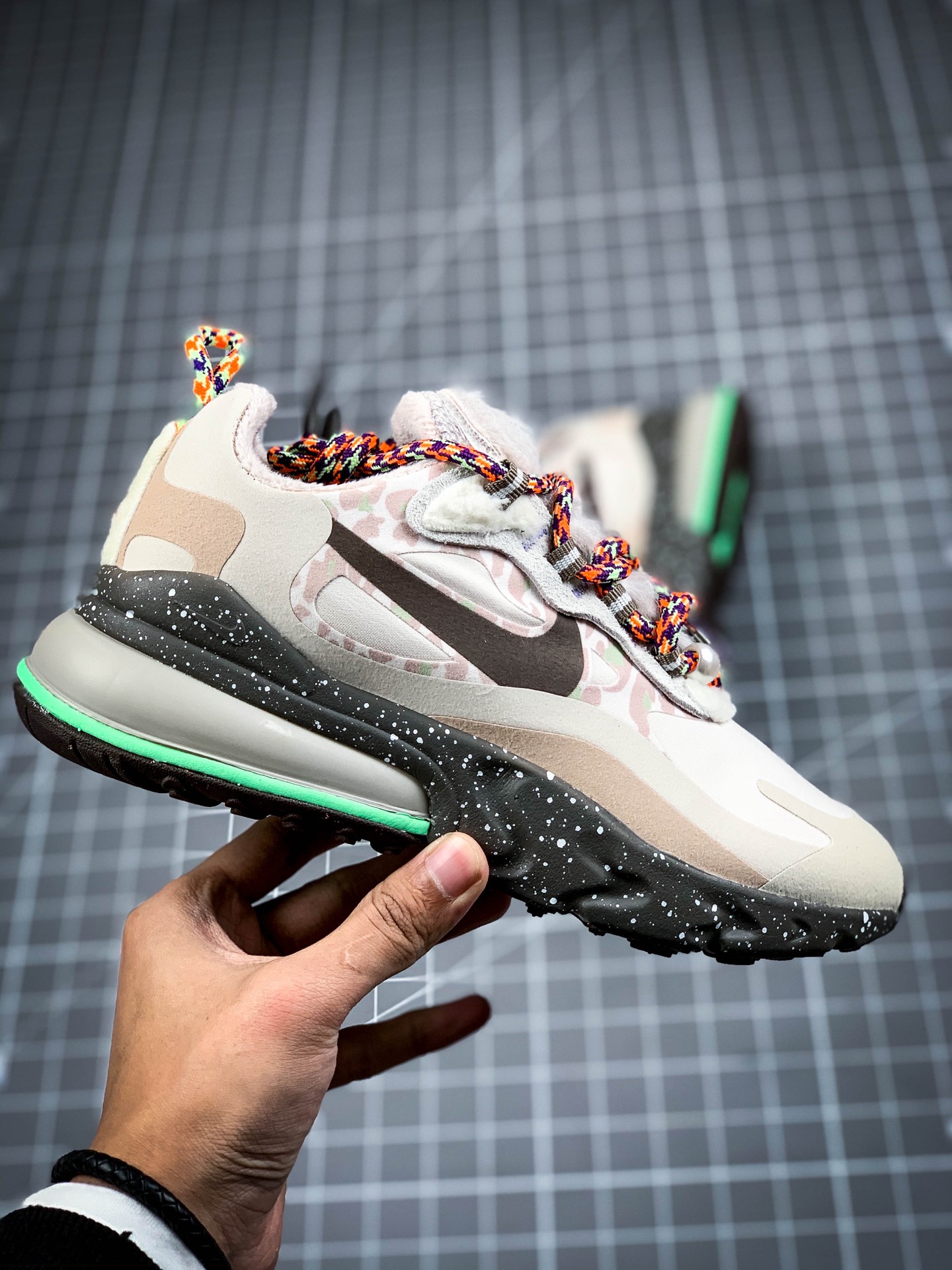 230 Nike Wmns Air Max 270 React ”White/Light Blue”270瑞亚赛车系列后半掌气垫百搭运动慢跑鞋DC3277-181