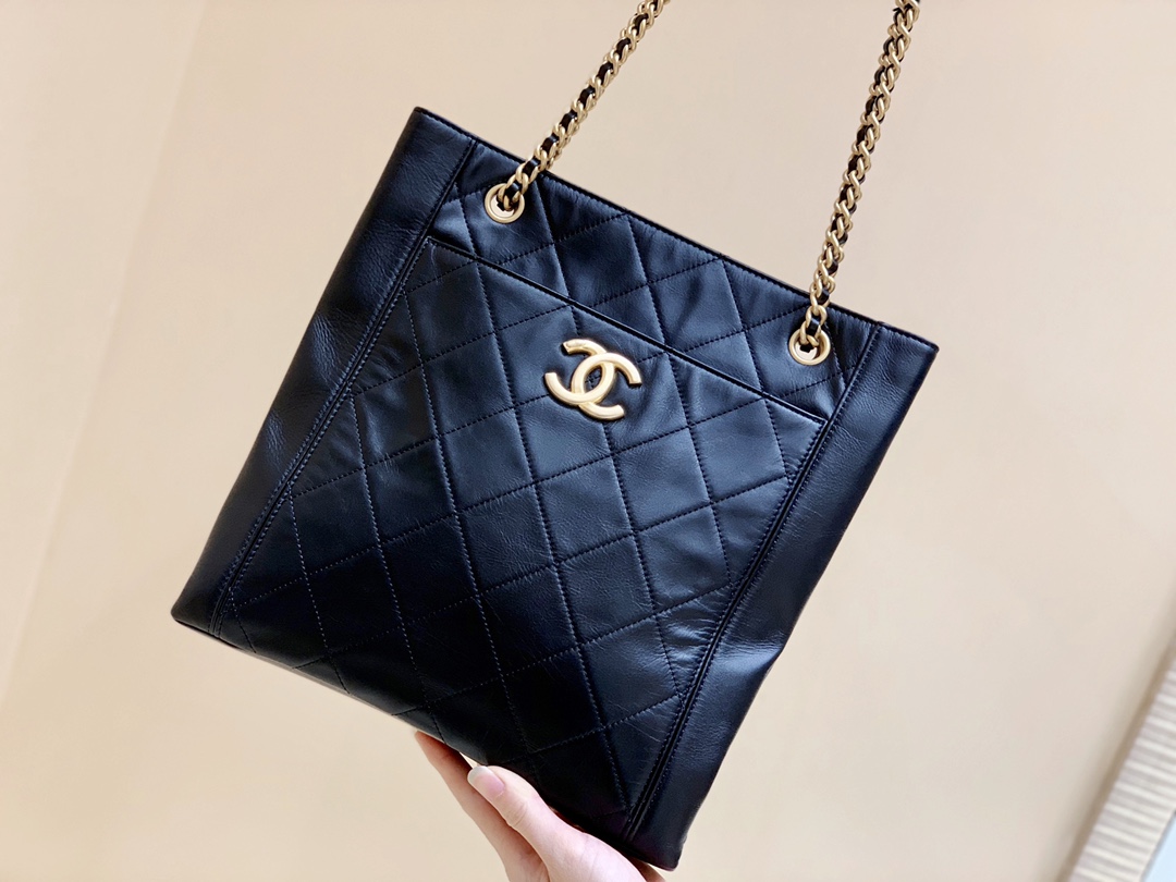 Chanel 2021早春度假系列新款购物袋 AS2295