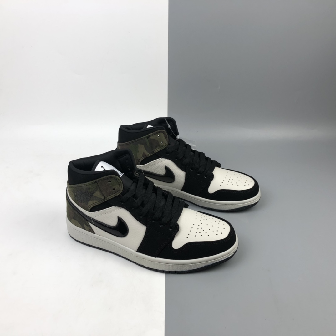 240 Air Jordan 1 Mid AJ1 乔1 中帮百搭休闲运动板鞋 CW5490-001
