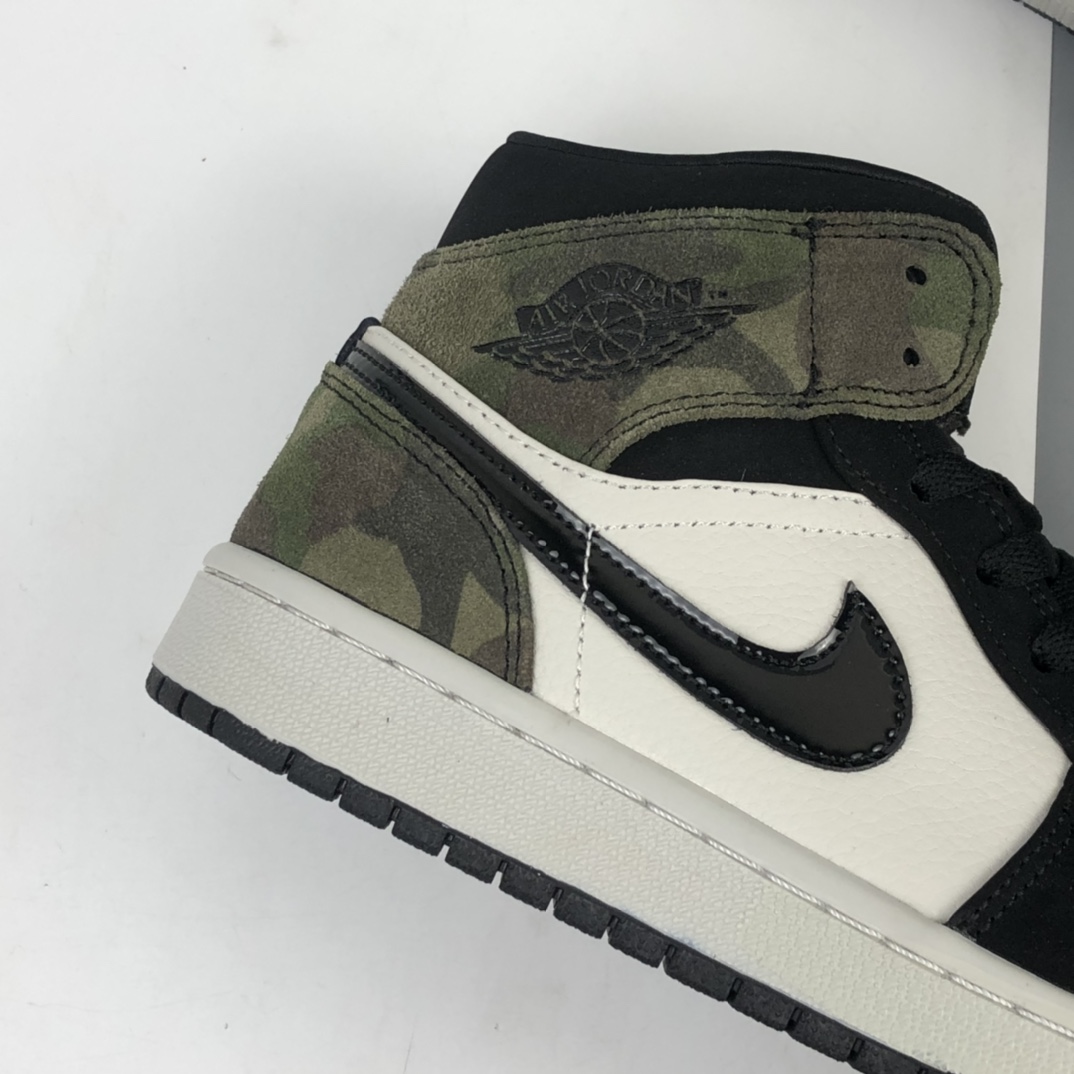 240 Air Jordan 1 Mid AJ1 乔1 中帮百搭休闲运动板鞋 CW5490-001
