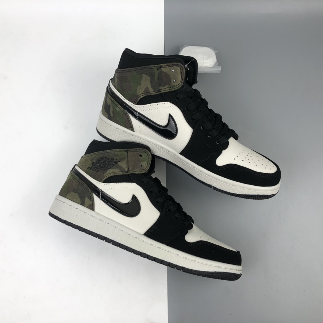240 Air Jordan 1 Mid AJ1 乔1 中帮百搭休闲运动板鞋 CW5490-001