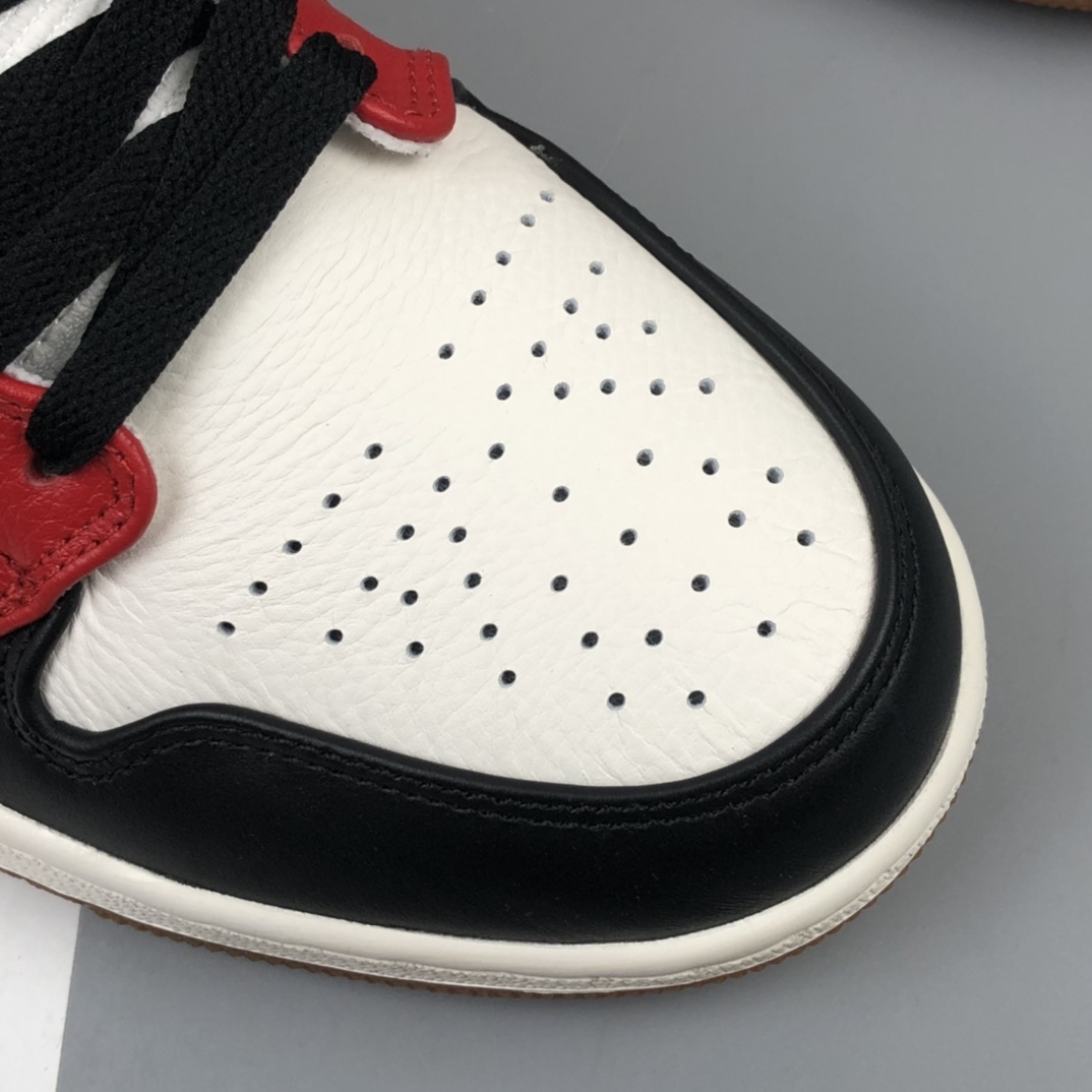 240 Air Jordan 1 Mid AJ1 乔1 中帮百搭休闲运动板鞋 DC1426-100