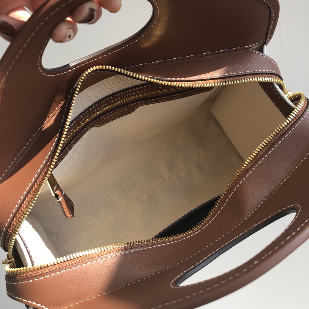 Burberry Small Horseferry Print Canvas and Leather Tote Bag 10 i1607413912 3961 8