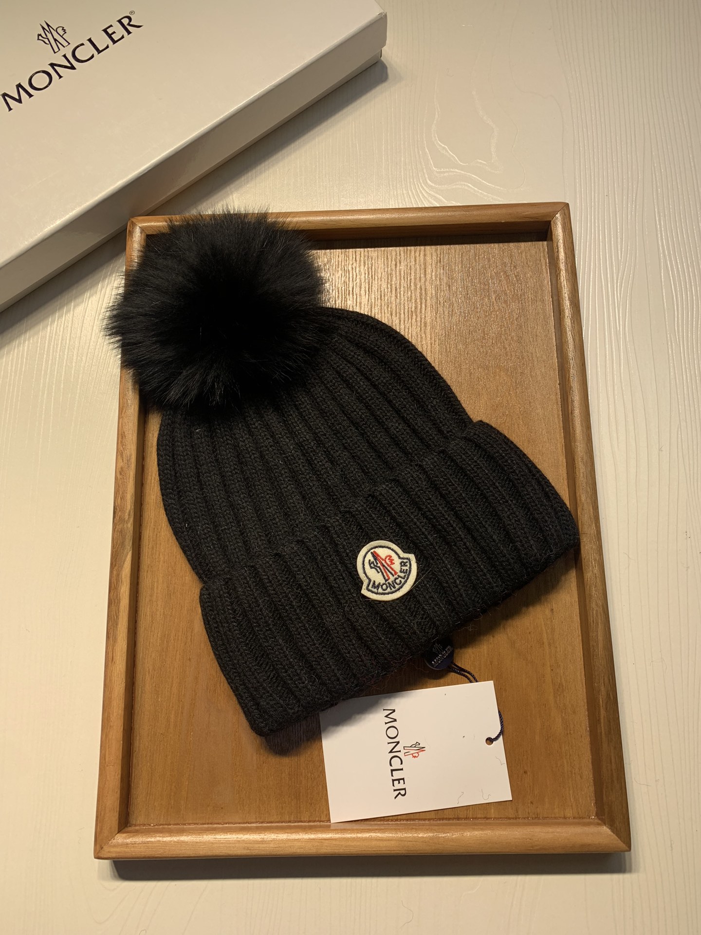 🌹。蒙口。【羊毛单帽-带狐狸毛球】客供小羊毛！珍贵典藏的灵魂帽子！客供色纱.每个颜色都非常好看！经典！手