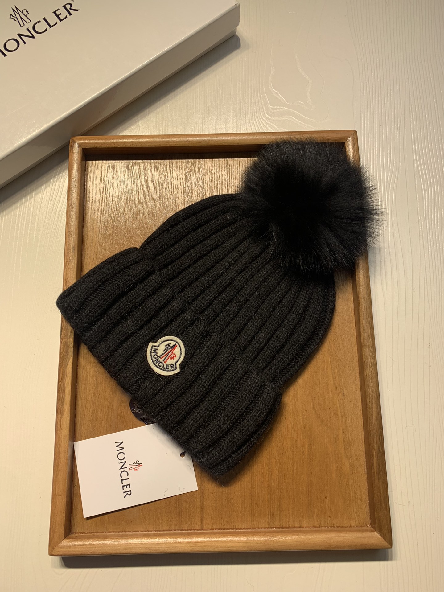 🌹。蒙口。【羊毛单帽-带狐狸毛球】客供小羊毛！珍贵典藏的灵魂帽子！客供色纱.每个颜色都非常好看！经典！手