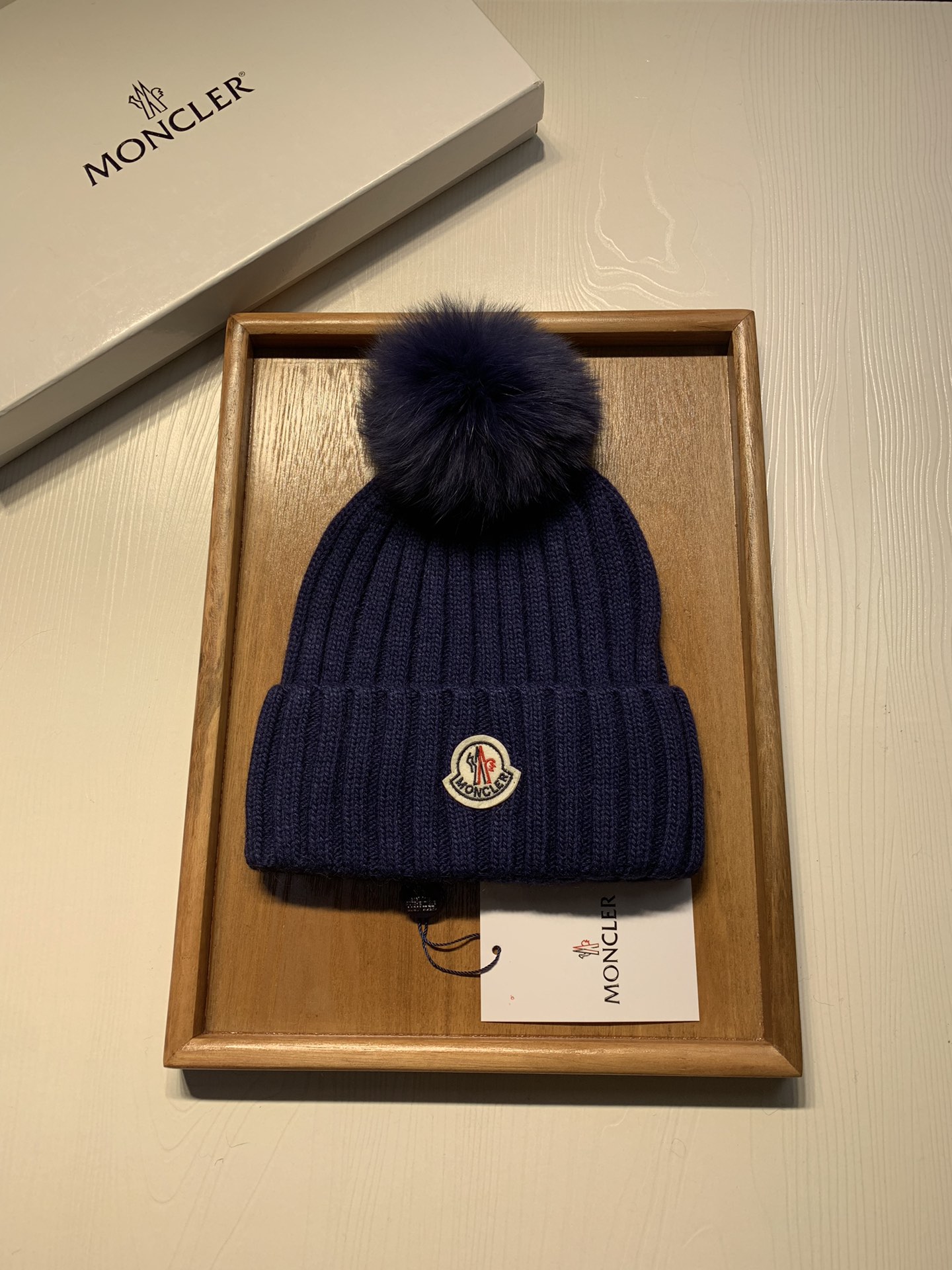 🌹。蒙口。【羊毛单帽-带狐狸毛球】客供小羊毛！珍贵典藏的灵魂帽子！客供色纱.每个颜色都非常好看！经典！手