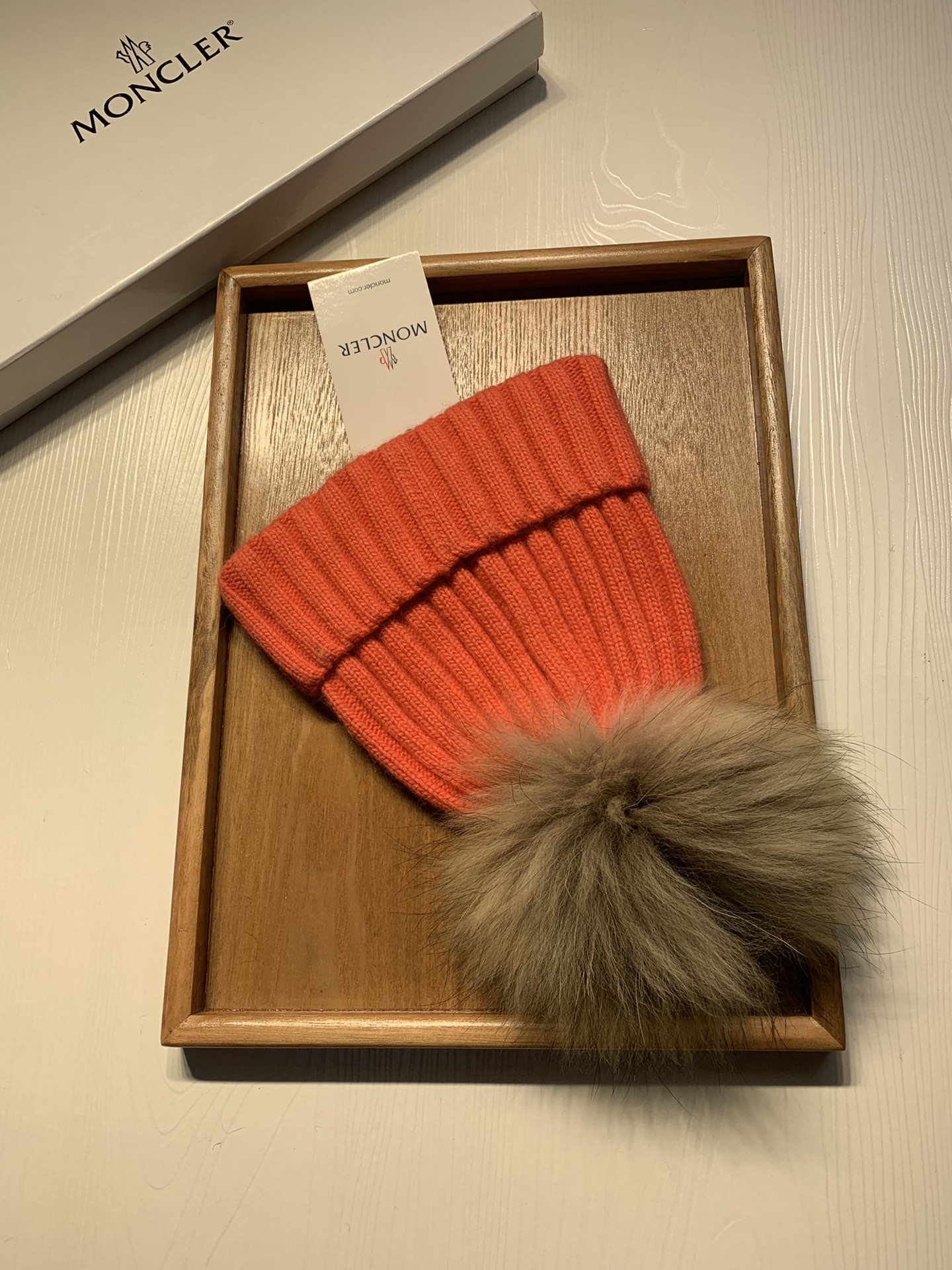 🌹。蒙口。【羊毛单帽-带狐狸毛球】客供小羊毛！珍贵典藏的灵魂帽子！客供色纱.每个颜色都非常好看！经典！手