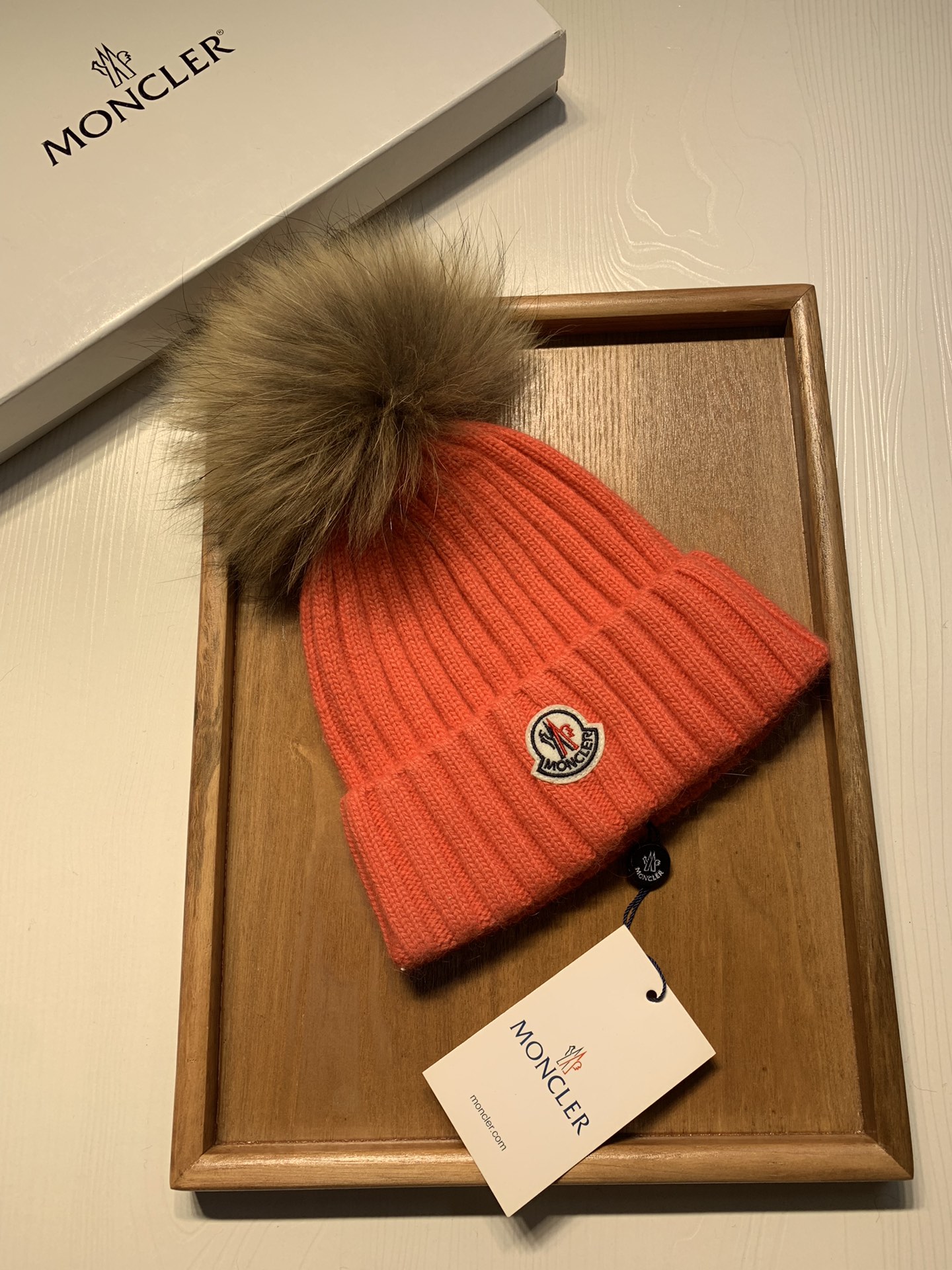 🌹。蒙口。【羊毛单帽-带狐狸毛球】客供小羊毛！珍贵典藏的灵魂帽子！客供色纱.每个颜色都非常好看！经典！手